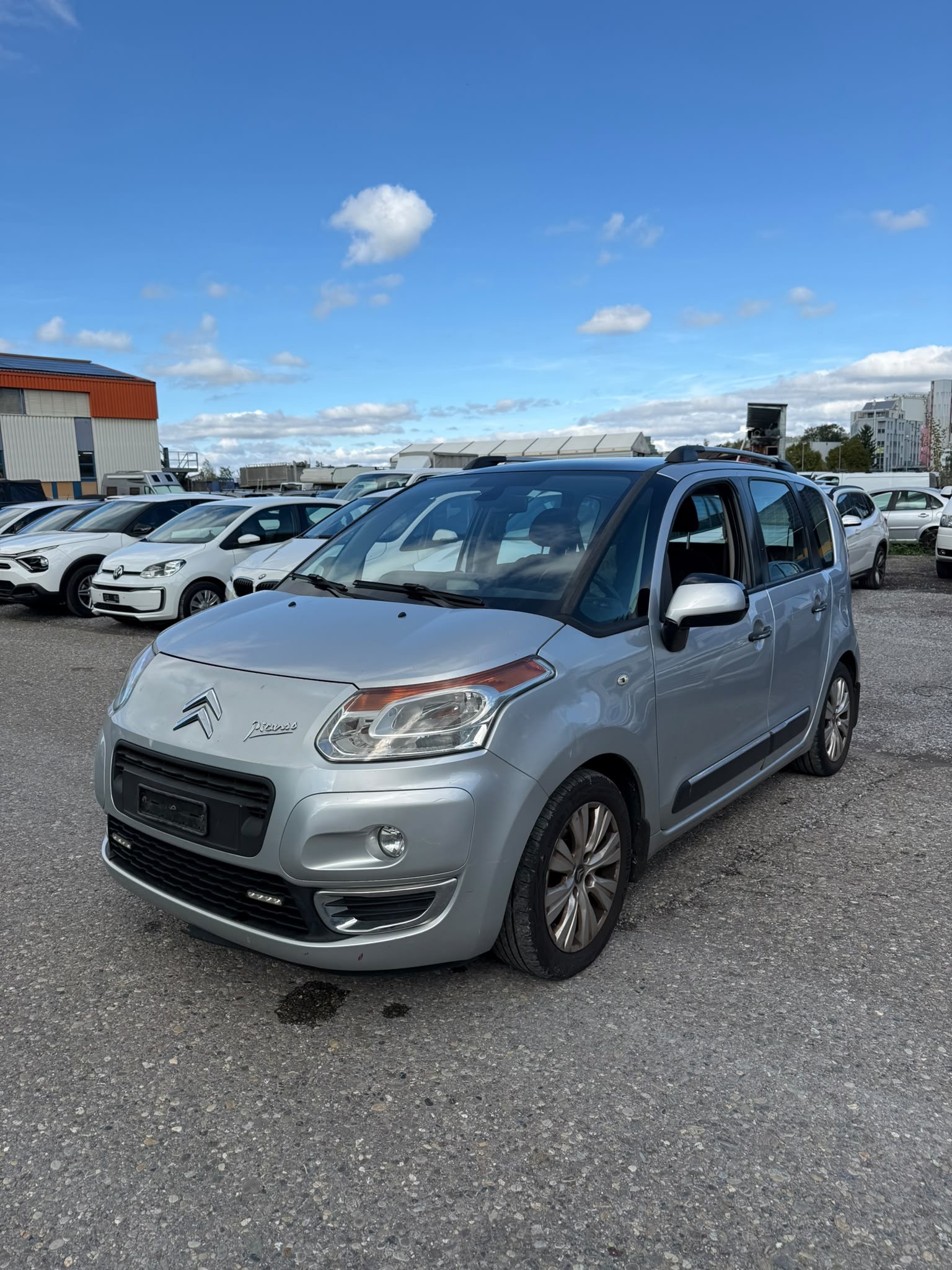 CITROEN C3 Picasso 1.6 HDi Swiss Style EGS6-image-2