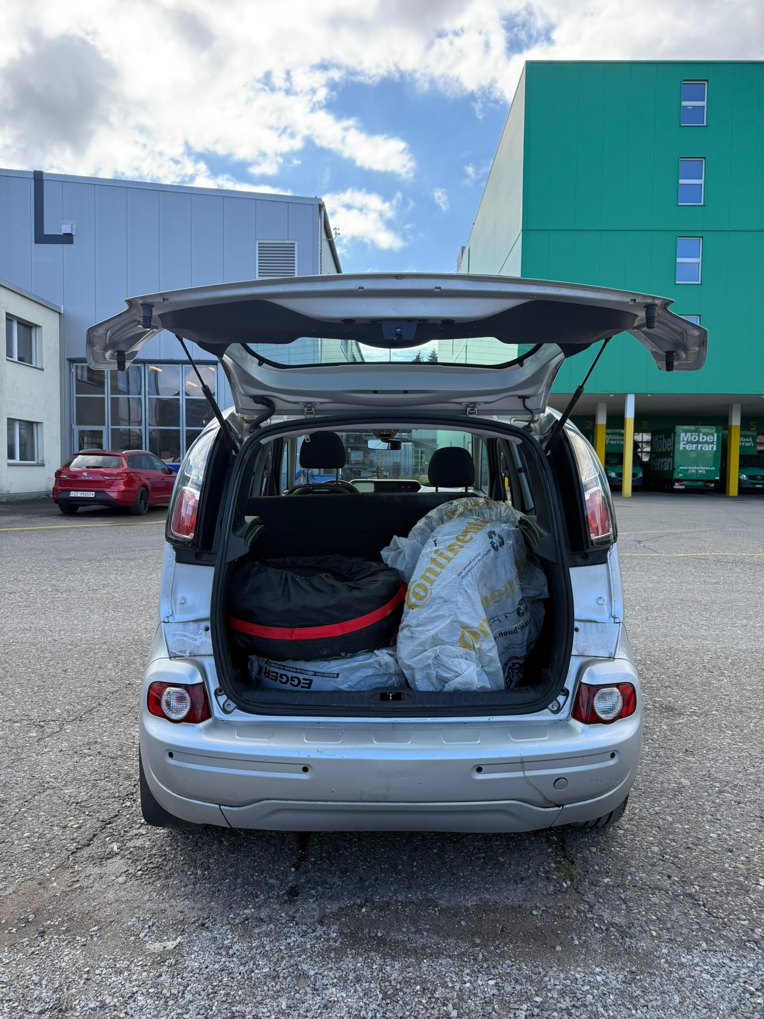 CITROEN C3 Picasso 1.6 HDi Swiss Style EGS6-image-13