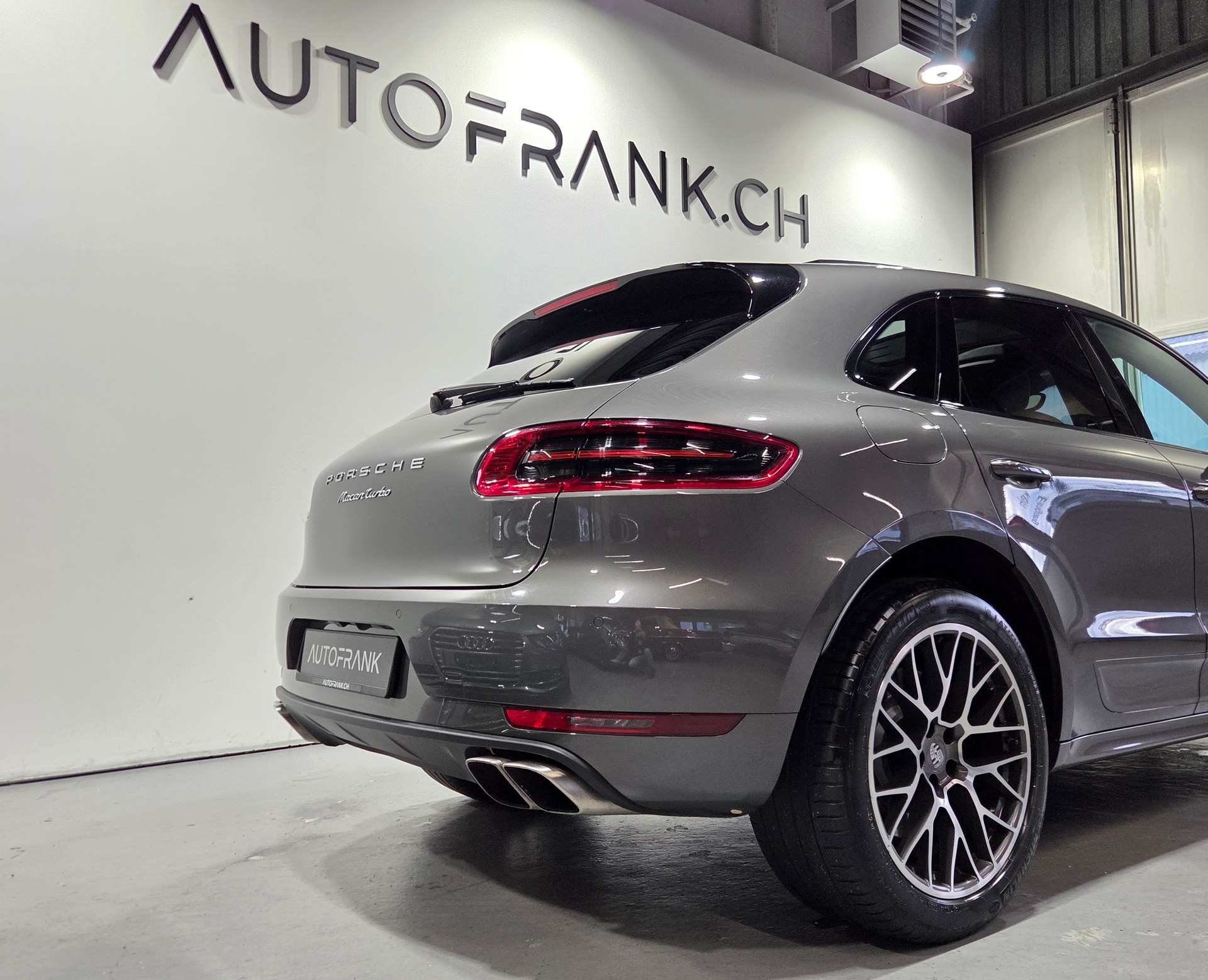 PORSCHE Macan 3.6 V6 Turbo-image-7