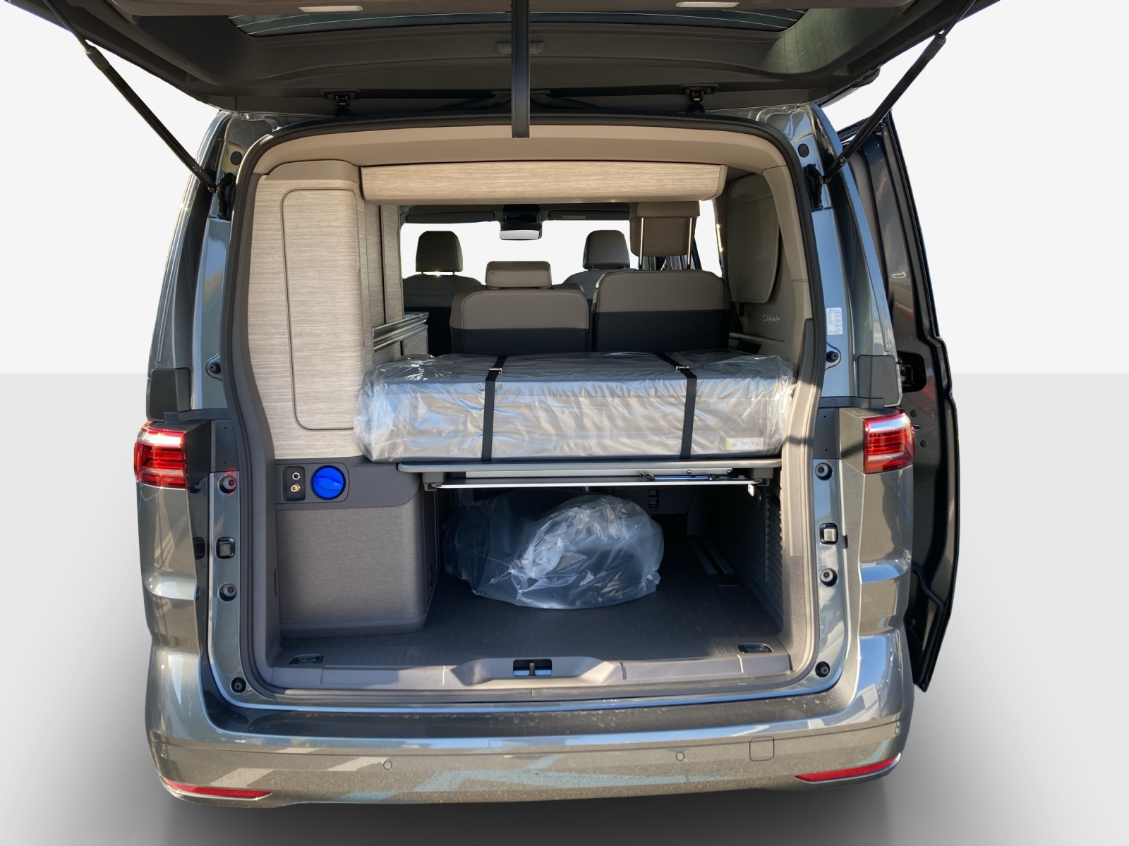 VW California 2.0 TDI Beach Ocean-image-12