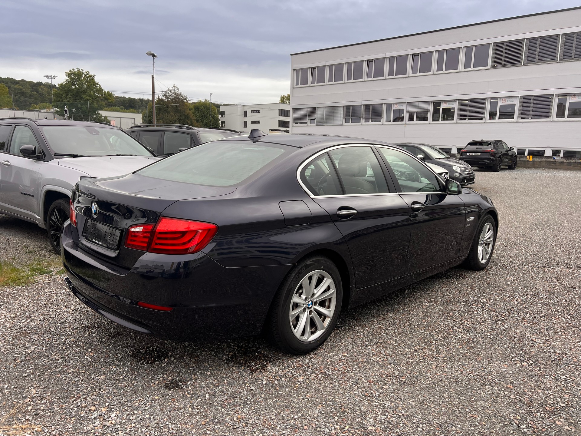 BMW 530d xDrive Steptronic-image-4