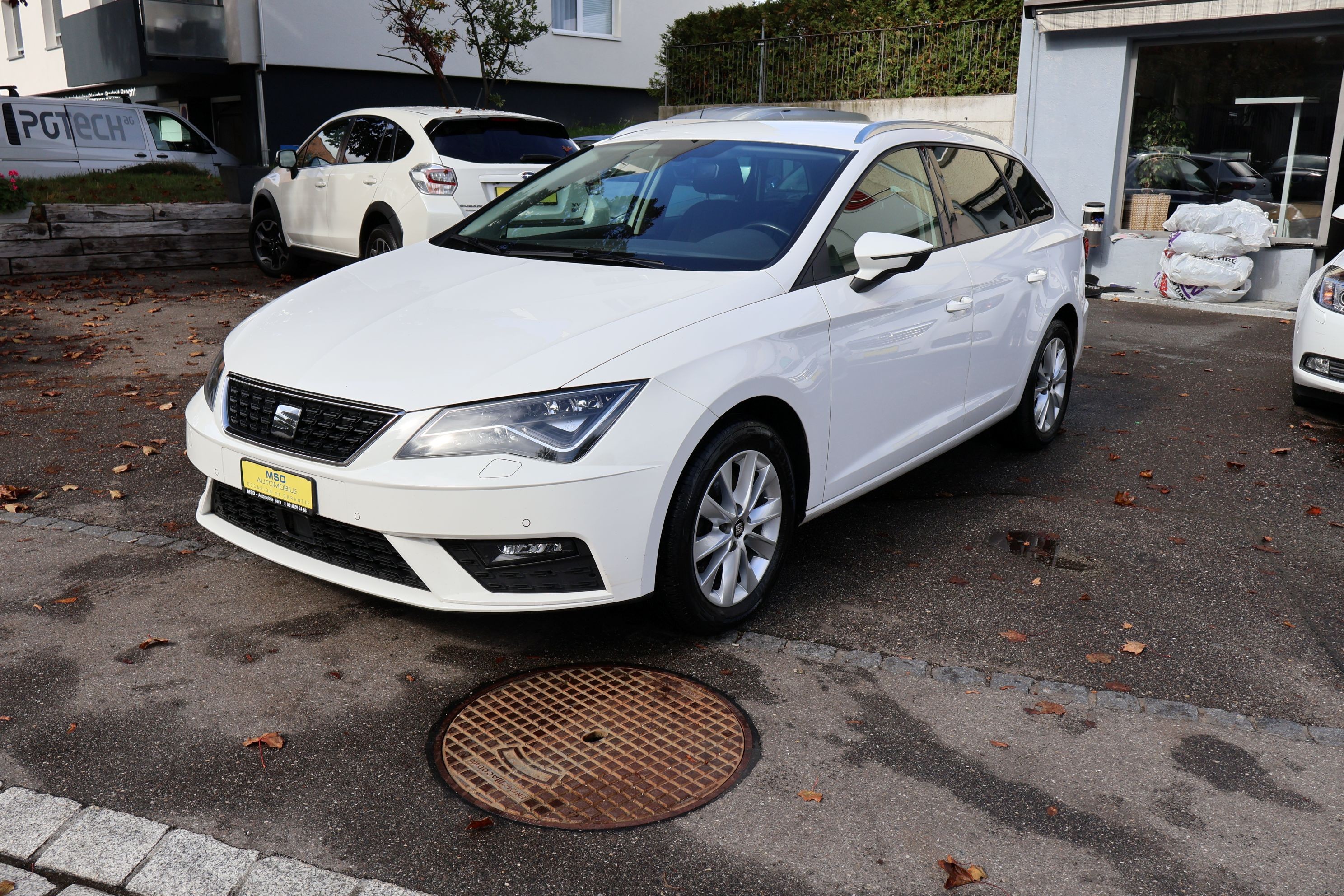 Car photo
