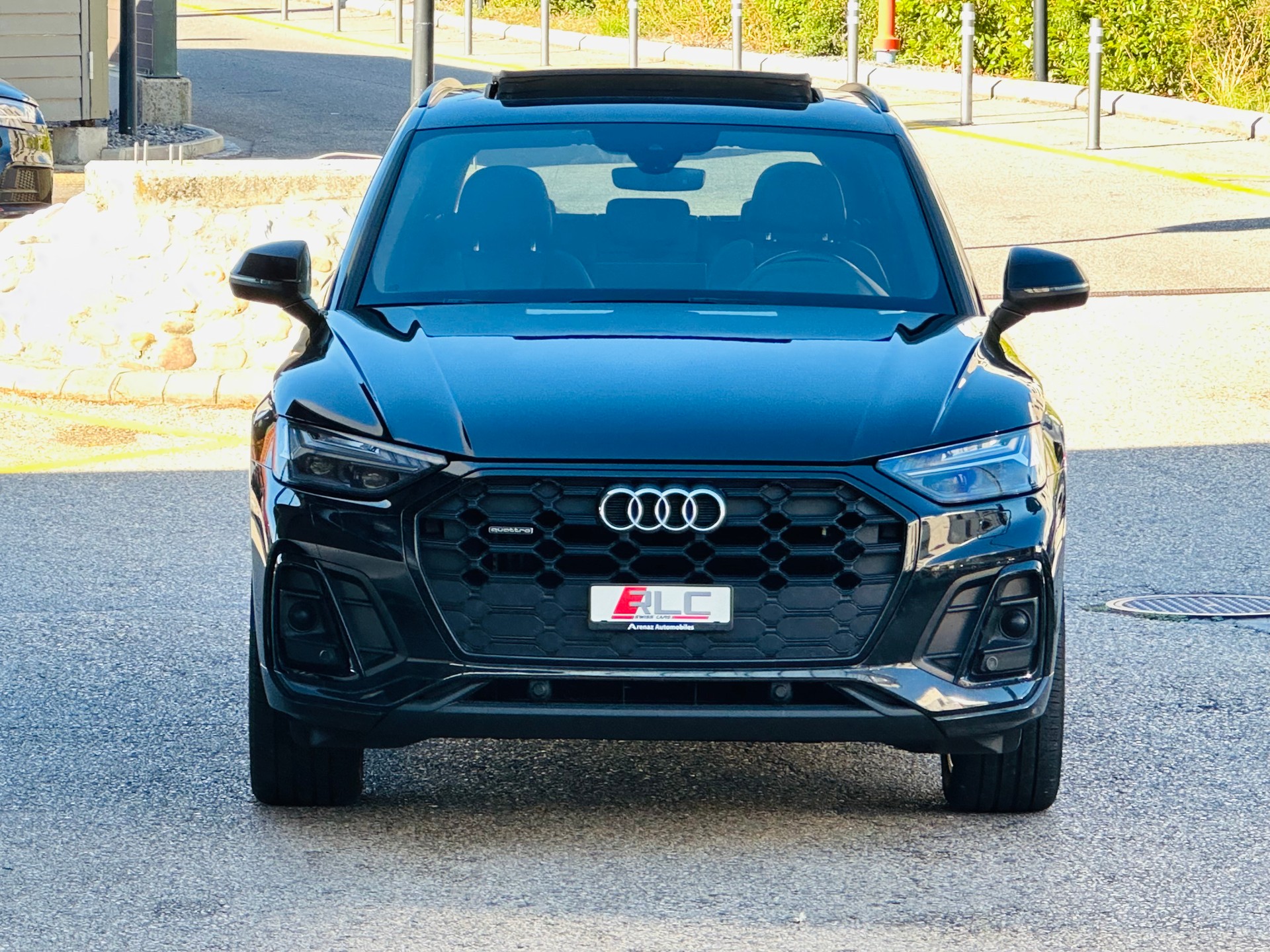 AUDI Q5 40 TDI S-line quattro S-tronic-showroom-element-3
