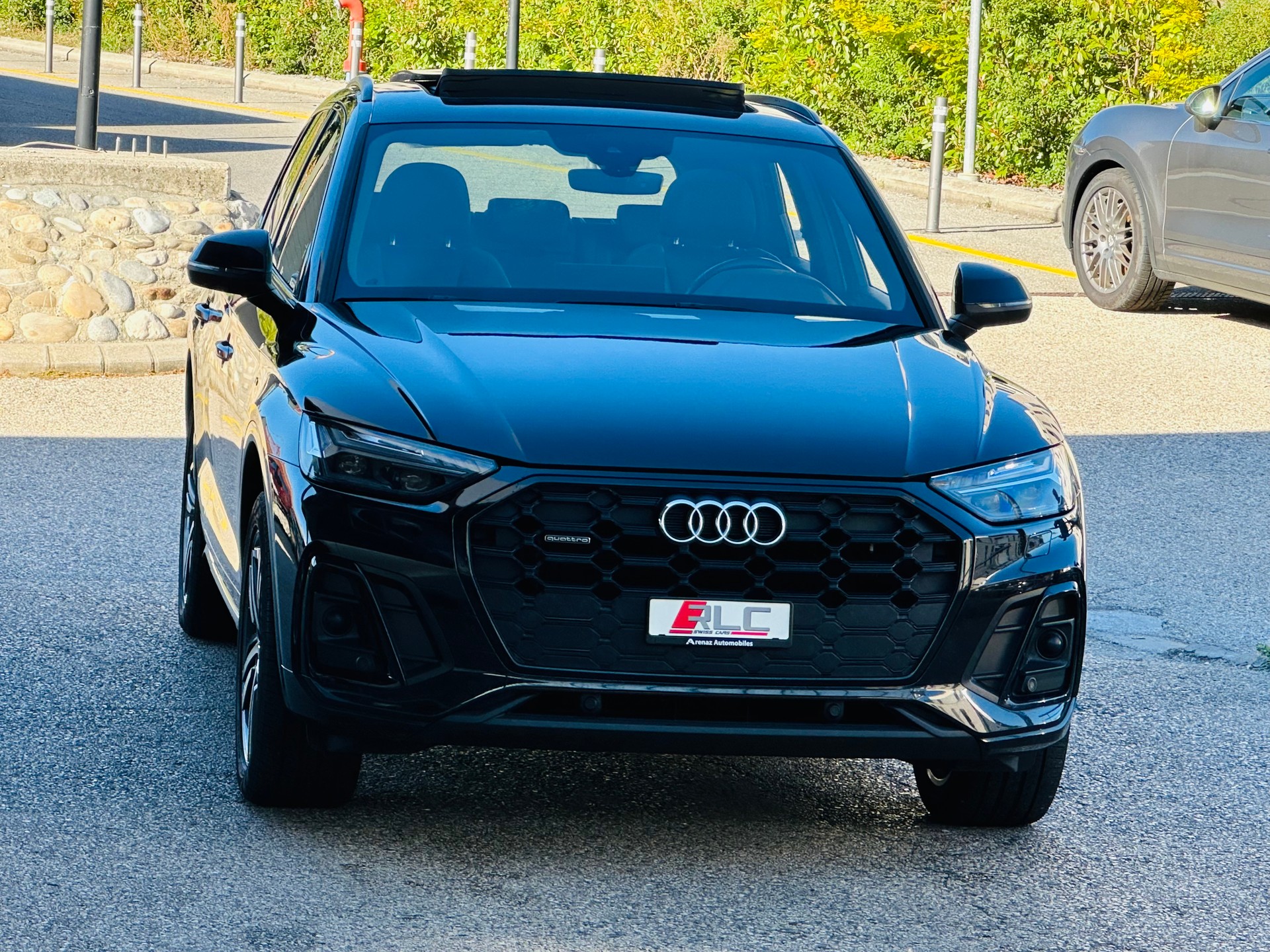 AUDI Q5 40 TDI S-line quattro S-tronic-image-4