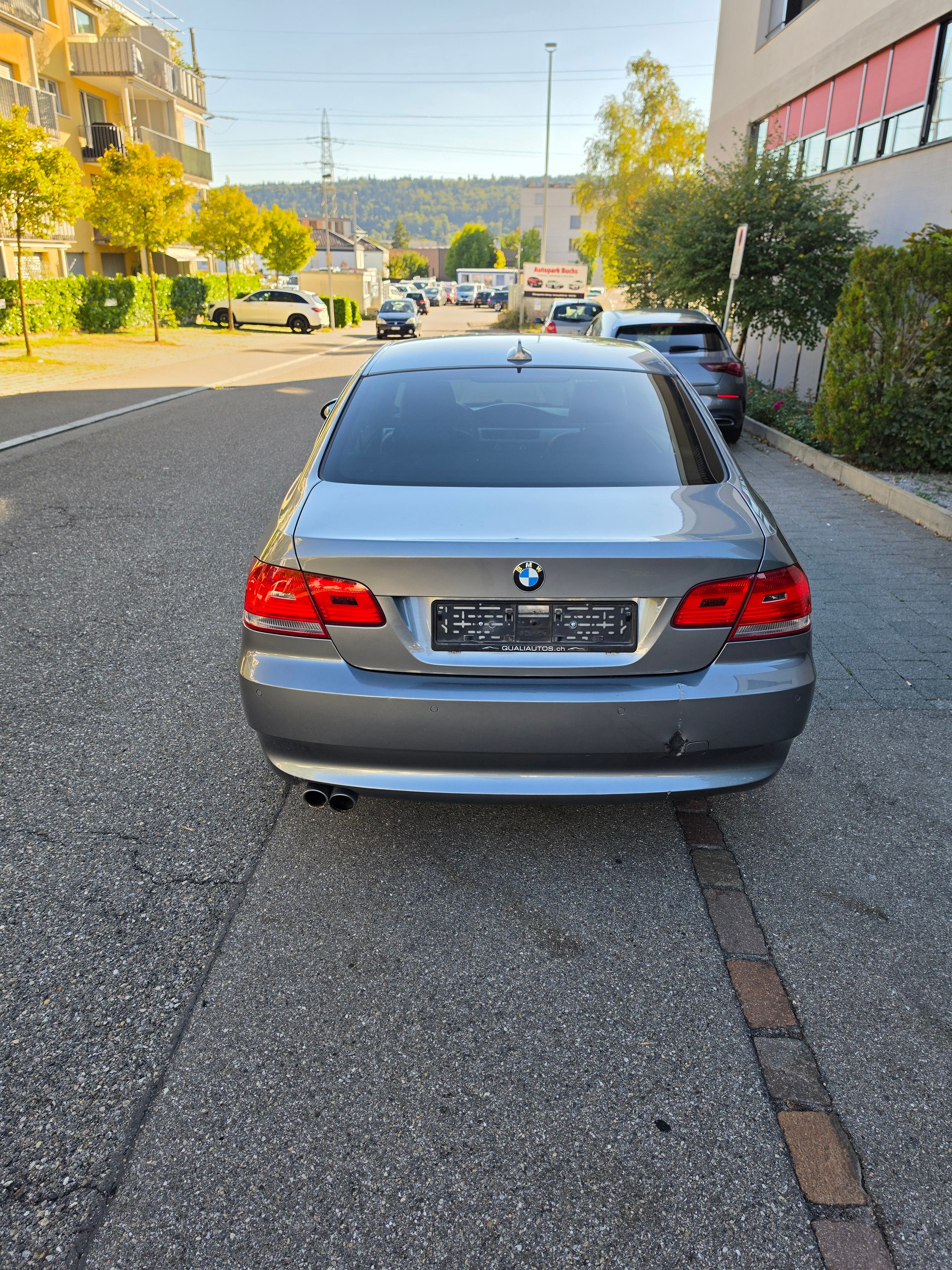 BMW 330d xDrive Coupé-image-5