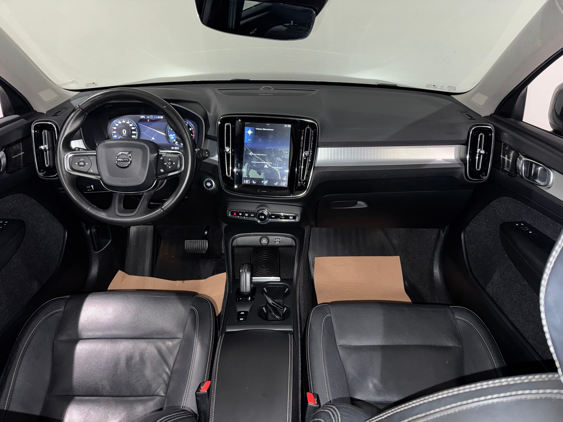 VOLVO XC40 T5 AWD Inscription Geartronic I AHK 2100 KG I-image-13