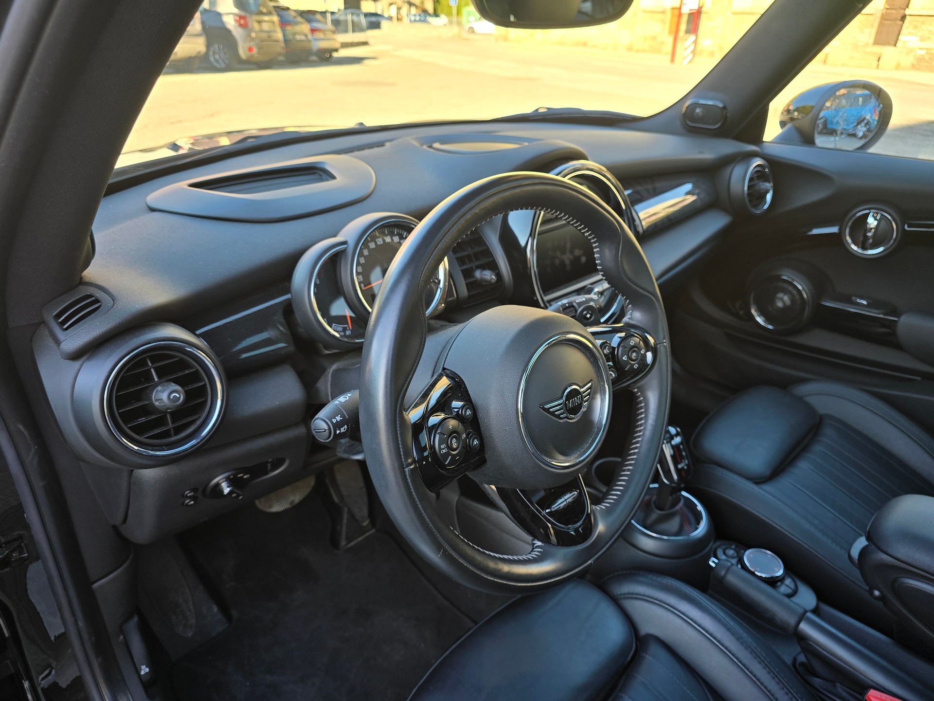 MINI Cooper S Steptronic DKG-image-11