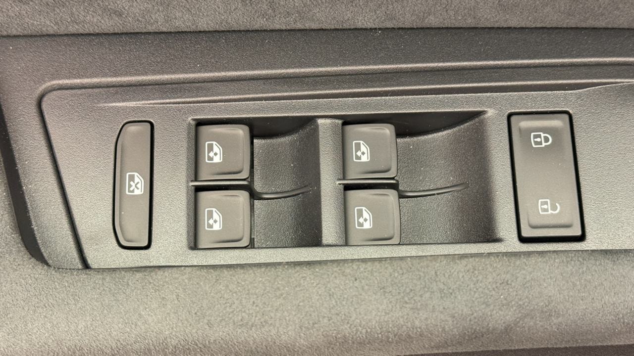 CUPRA Born 58 kWh-image-8
