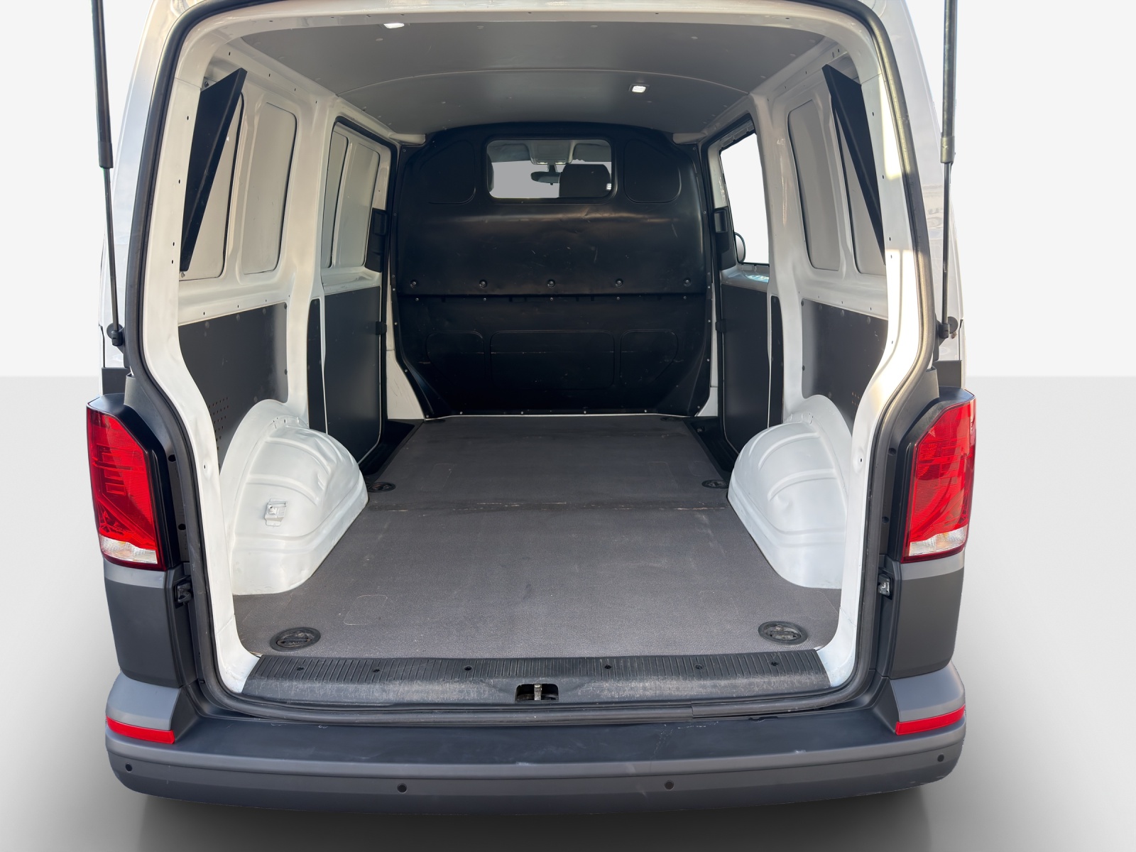 VW T6.1 2.0 TDI-image-12