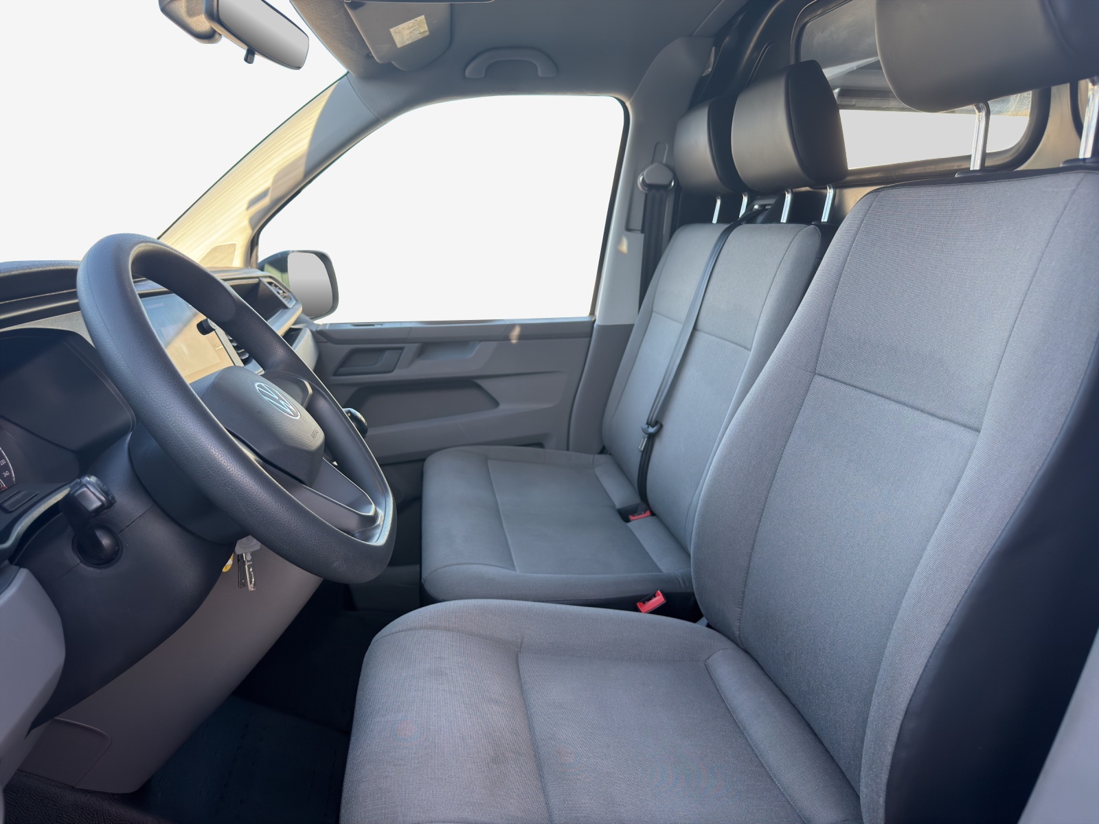 VW T6.1 2.0 TDI-image-7