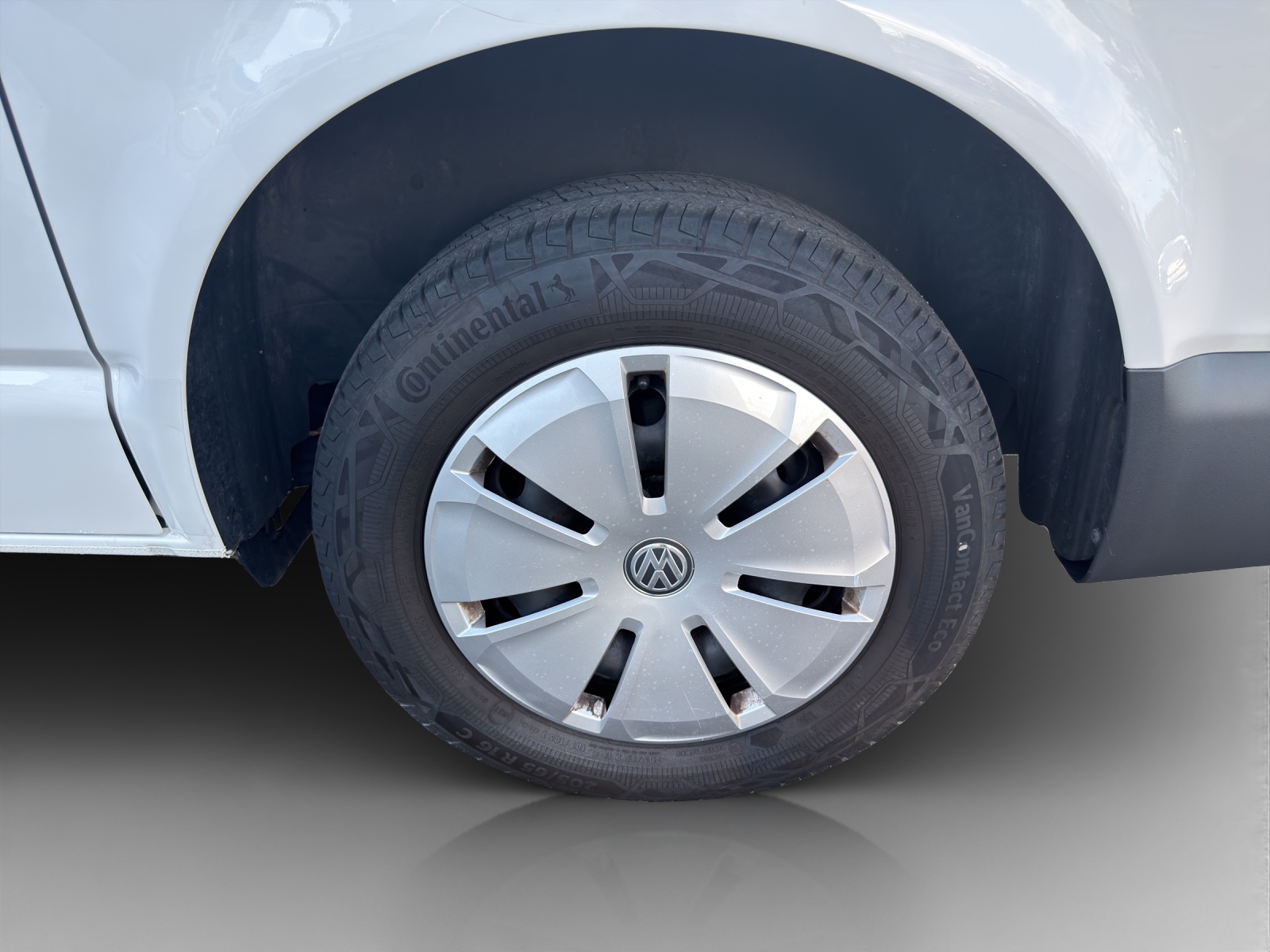 VW T6.1 2.0 TDI-image-15