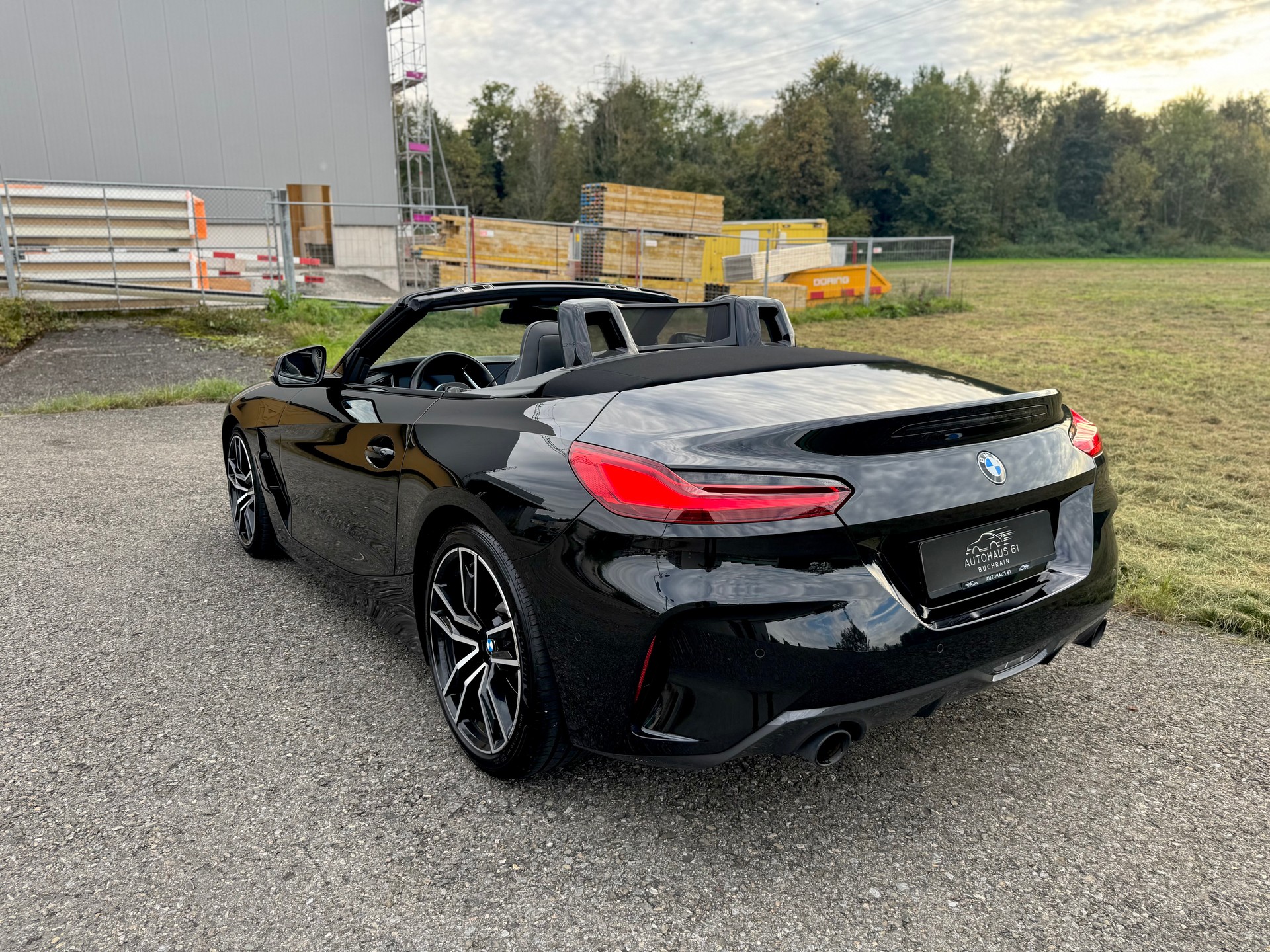 BMW Z4 sDrive 20i M Sport Steptronic / 1 Jahr Garantie geschenkt-image-8
