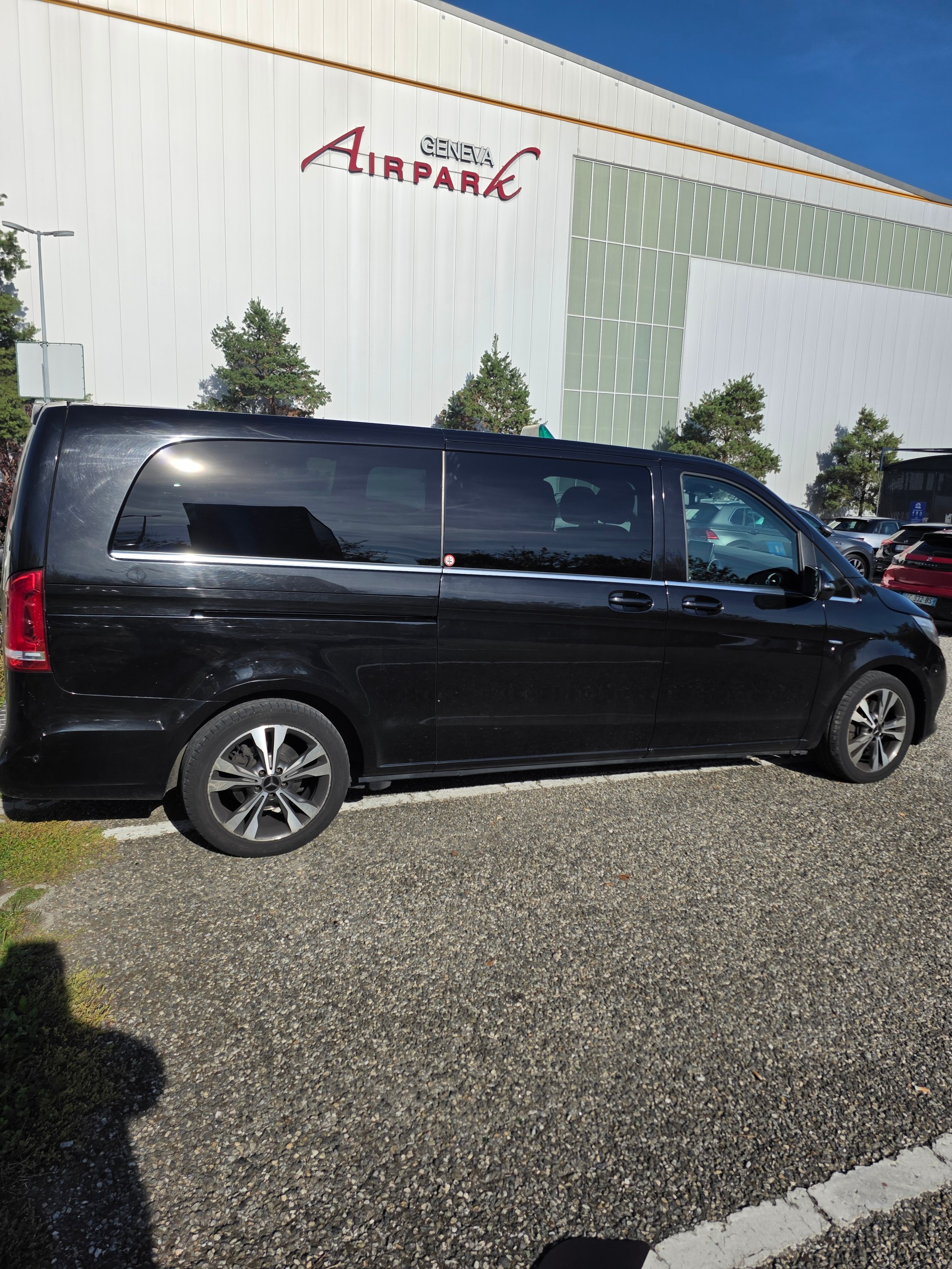 MERCEDES-BENZ V 250-image-3