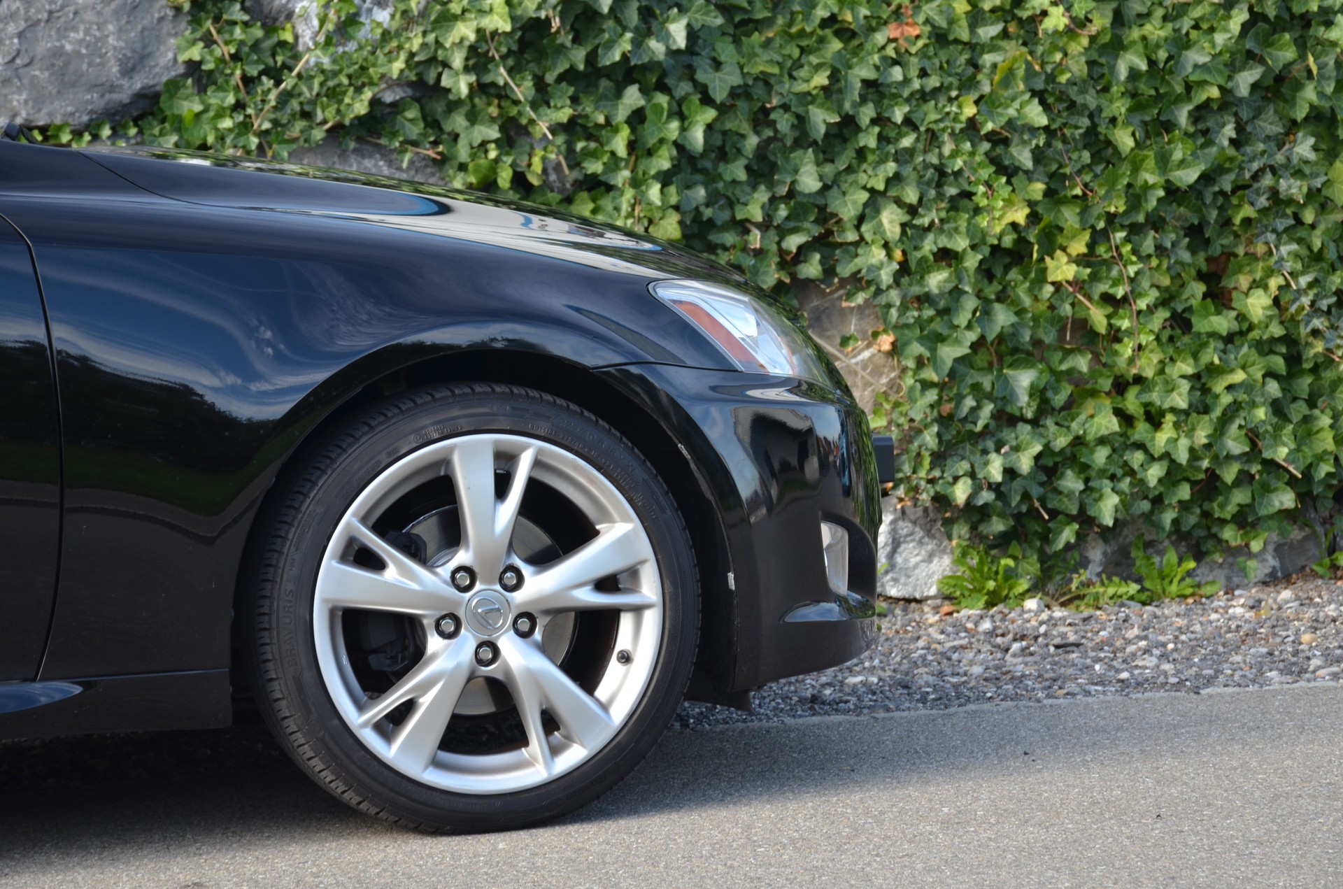 LEXUS IS 250 Sport Automatic-image-13