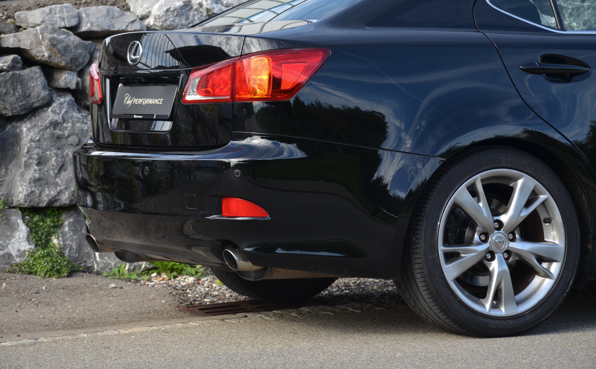 LEXUS IS 250 Sport Automatic-image-12