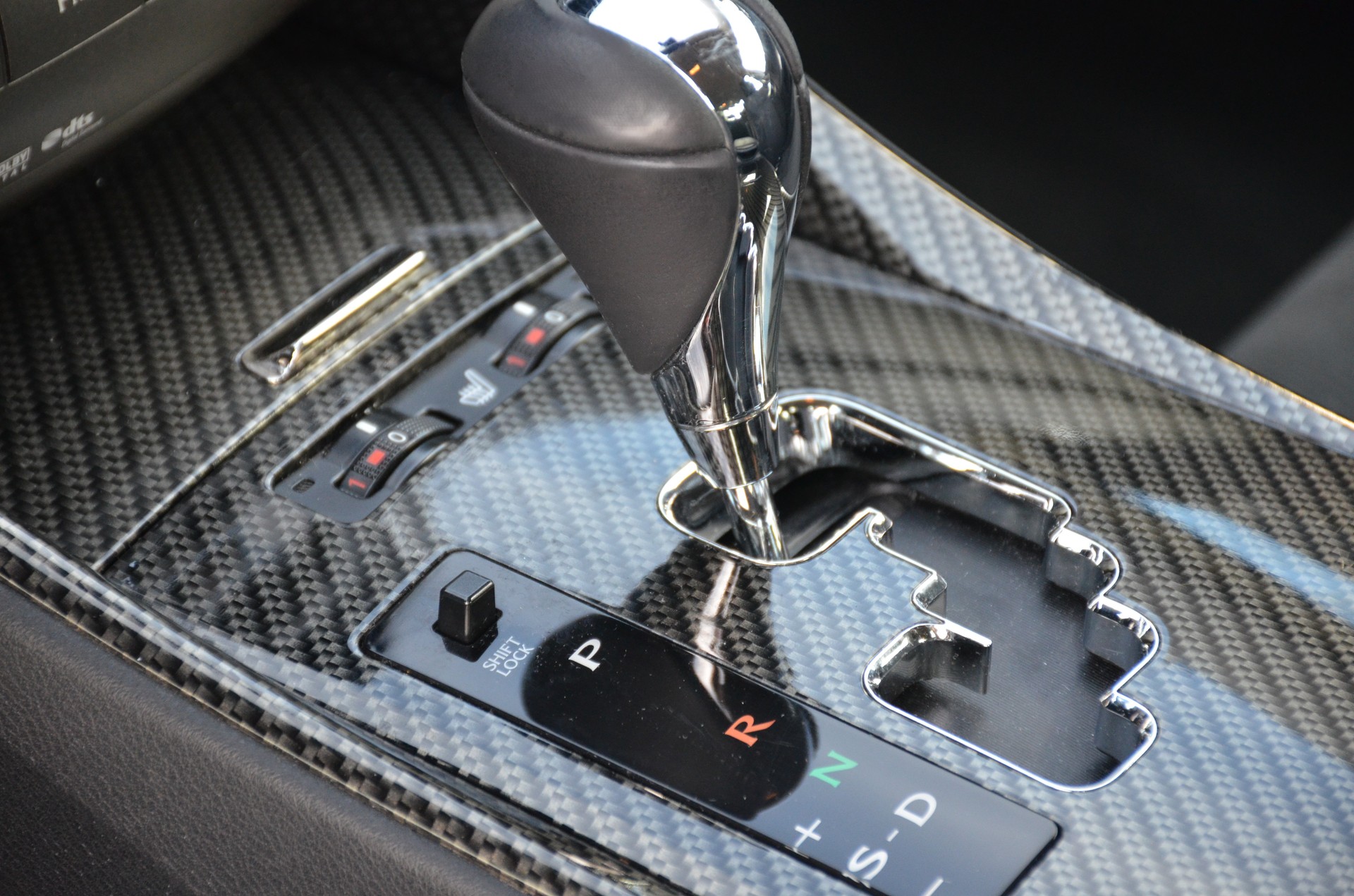 LEXUS IS 250 Sport Automatic-image-15