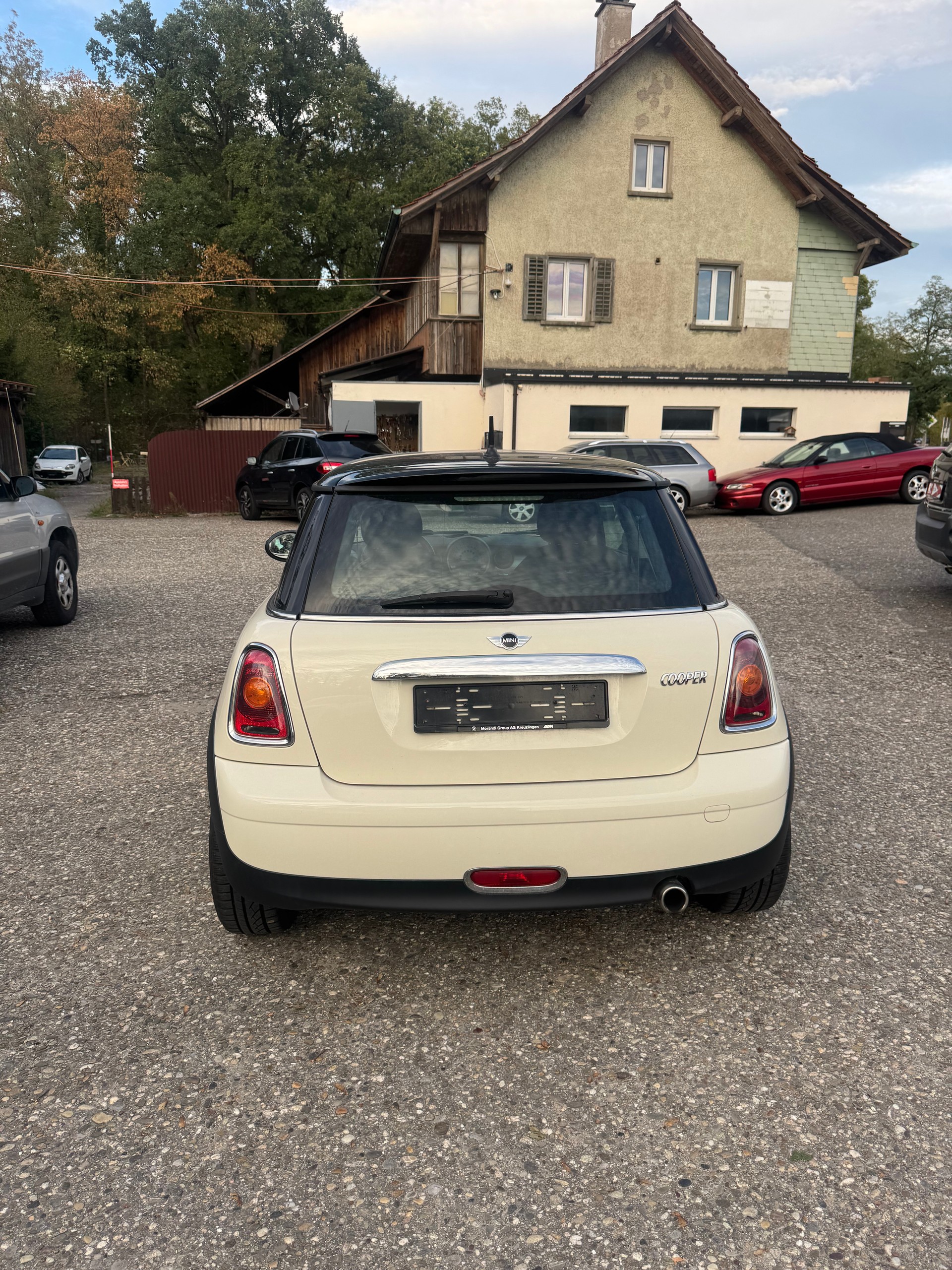 MINI Cooper-image-4