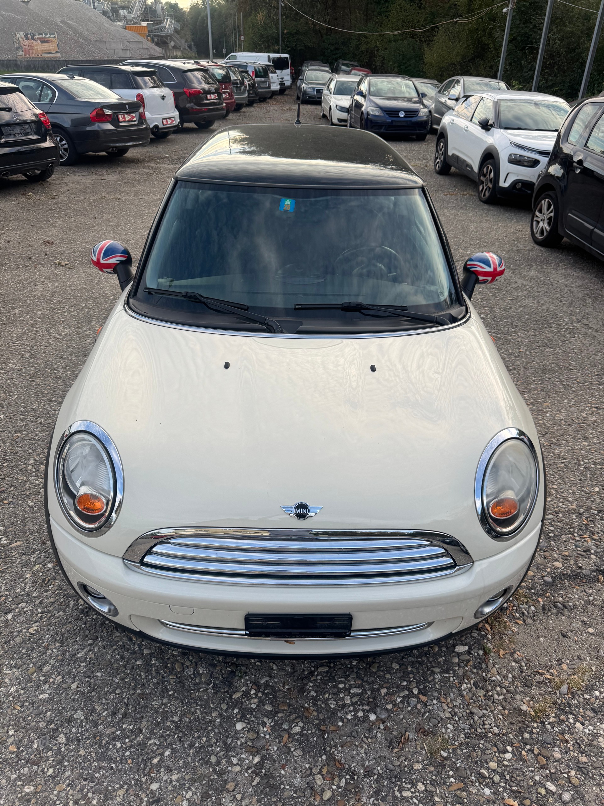 MINI Cooper-image-1