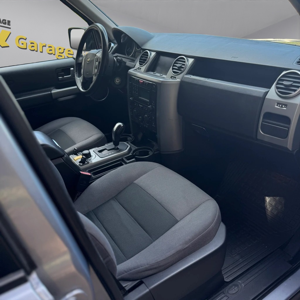 LAND ROVER Discovery 2.7d V6 SE Automatic-image-9