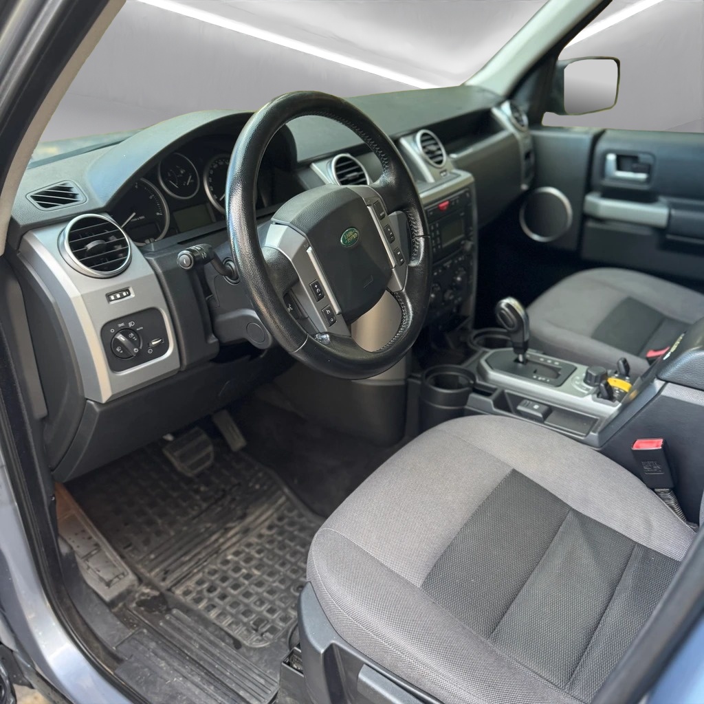 LAND ROVER Discovery 2.7d V6 SE Automatic-image-10