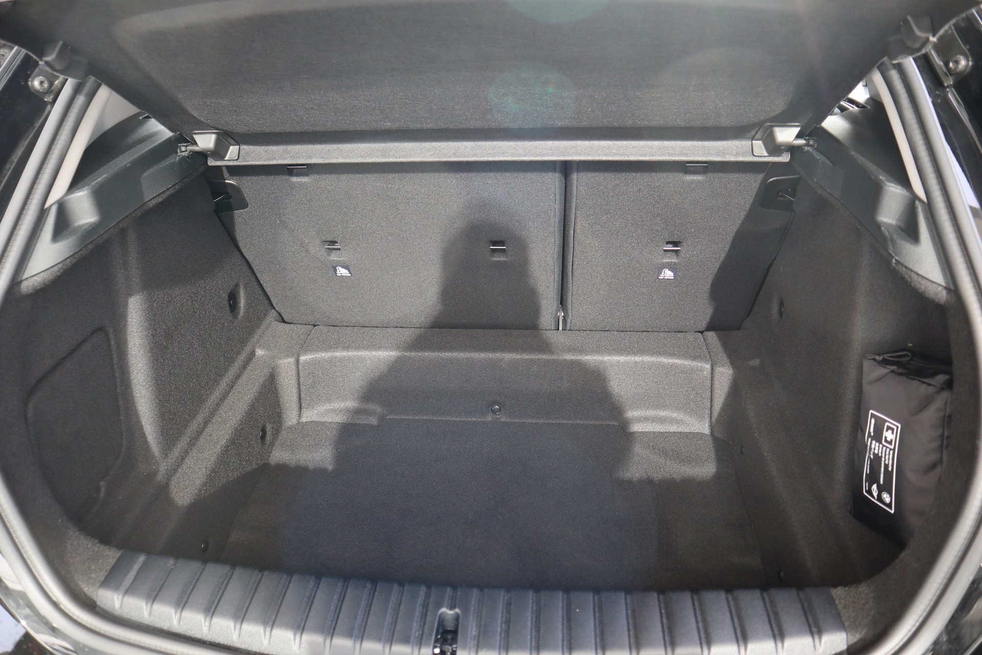 BMW 120i Steptronic-image-4