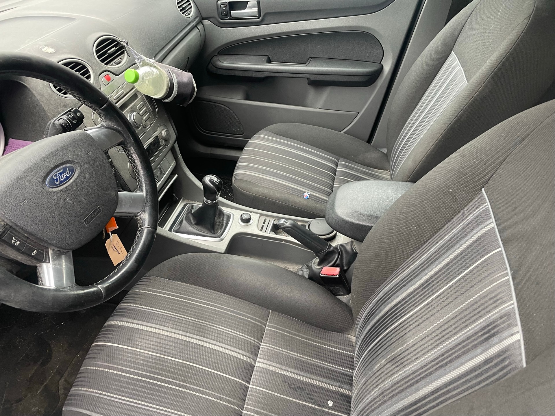 FORD Focus 1.8i Carving-image-3