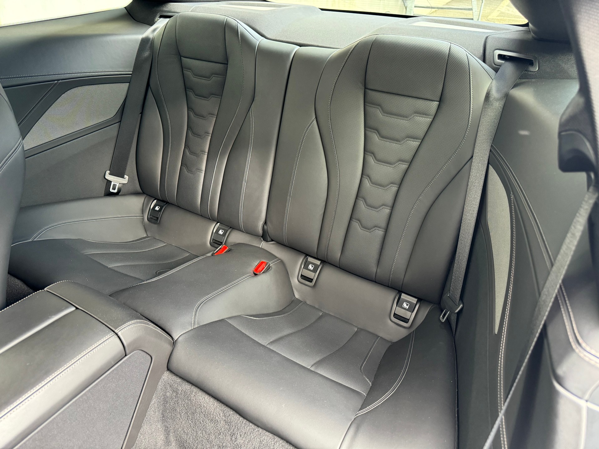 BMW 840d xDrive Steptronic-image-13