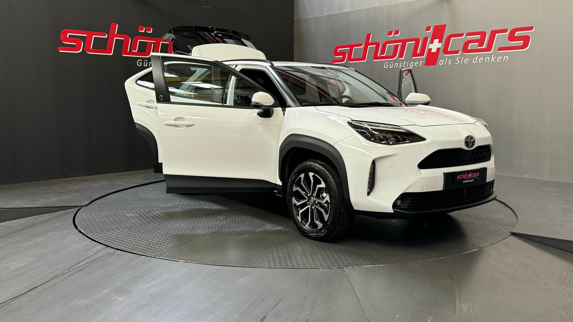 TOYOTA Yaris Cross 1.5 Trend AWDi e-CVT 130PS-image-8