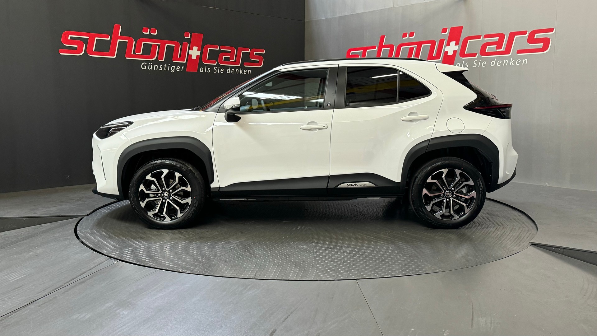 TOYOTA Yaris Cross 1.5 Trend AWDi e-CVT 130PS-image-2