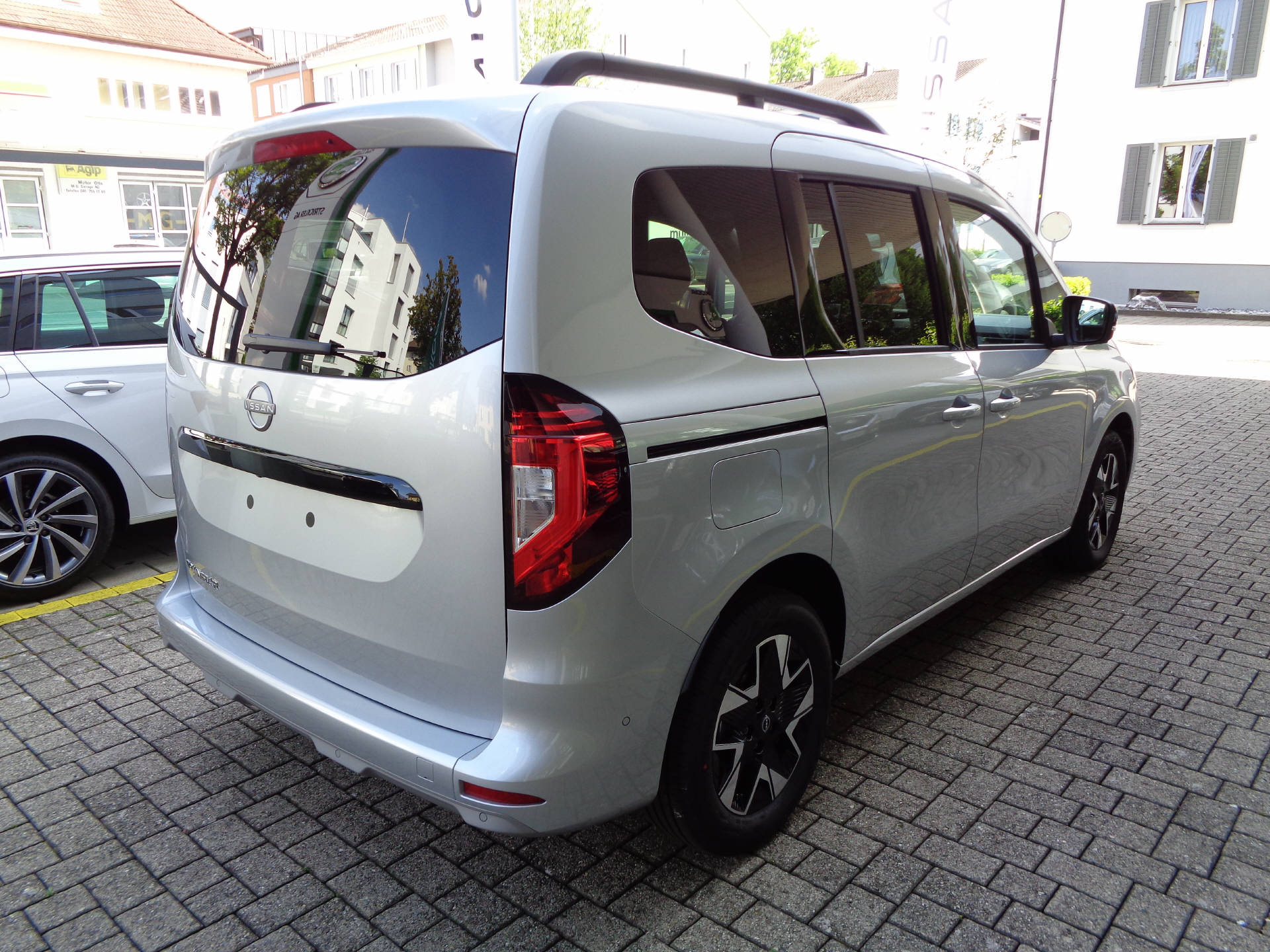 NISSAN Townstar 1.3 DIG-T 130 Tekna-image-3