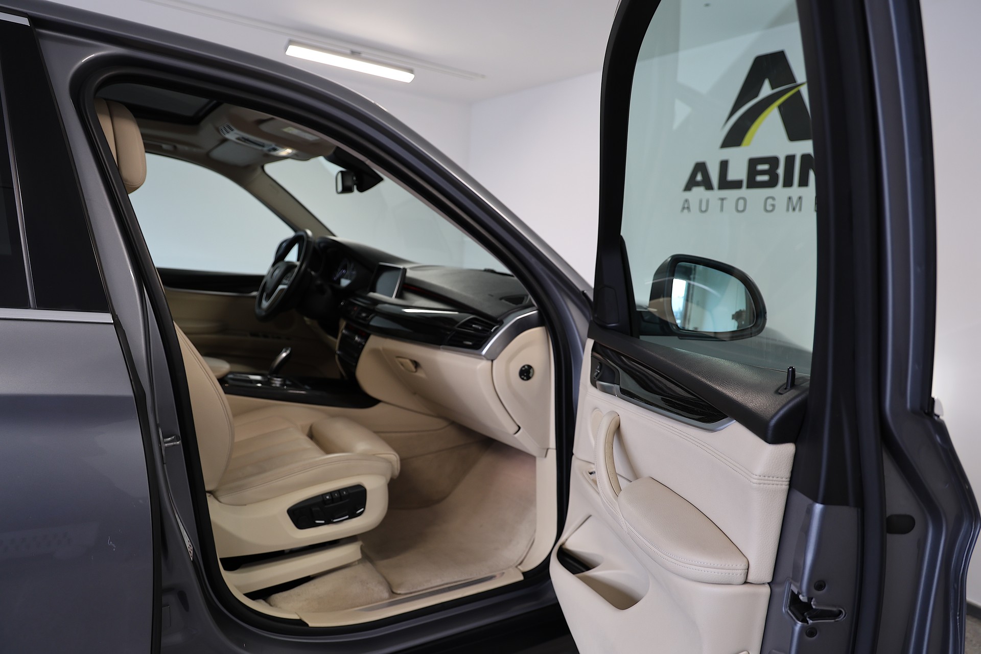 BMW X5 xDrive 30d Steptronic-image-10