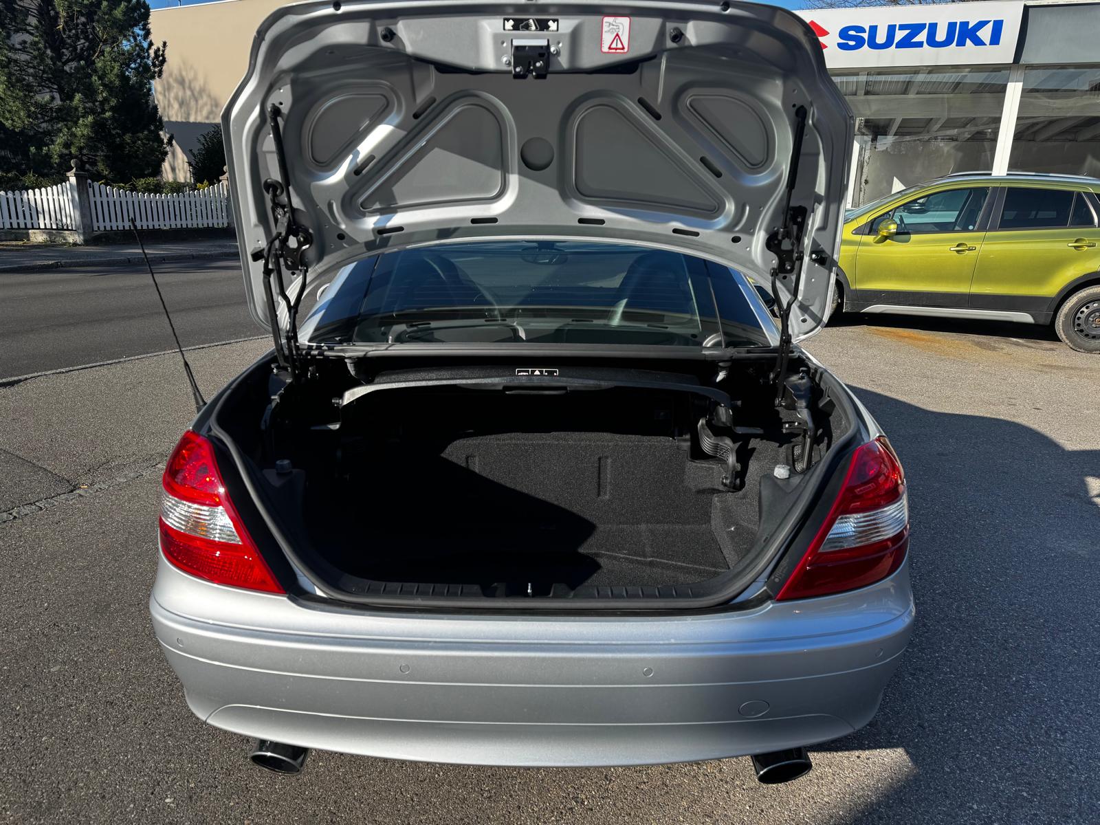 MERCEDES-BENZ SLK 200 Kompressor-image-6