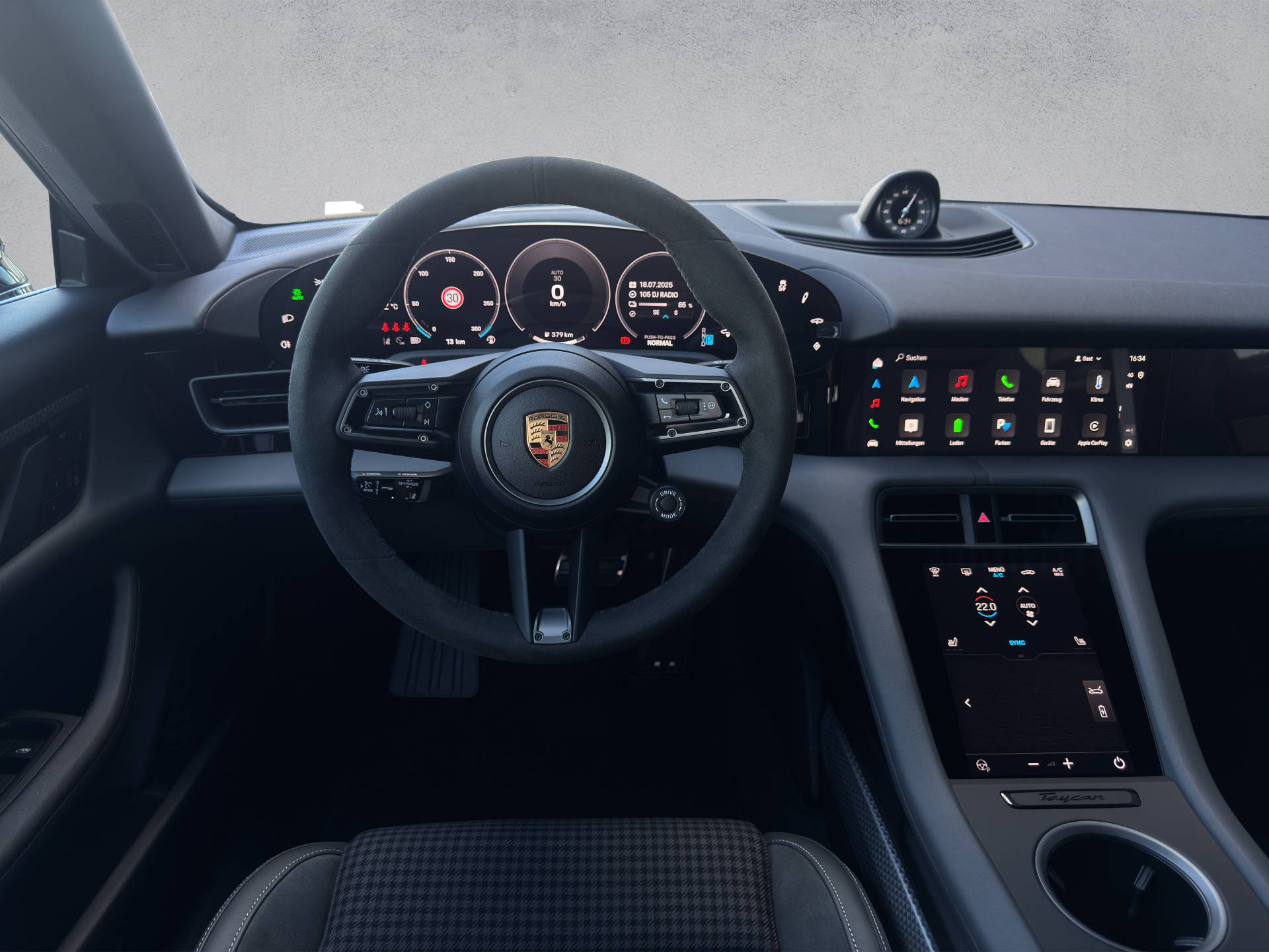 PORSCHE Taycan 4S Cross Turismo mit Performancebatterie Plus-image-5