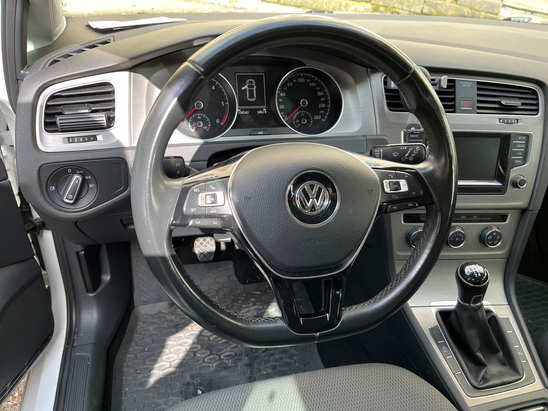 VW GOLF