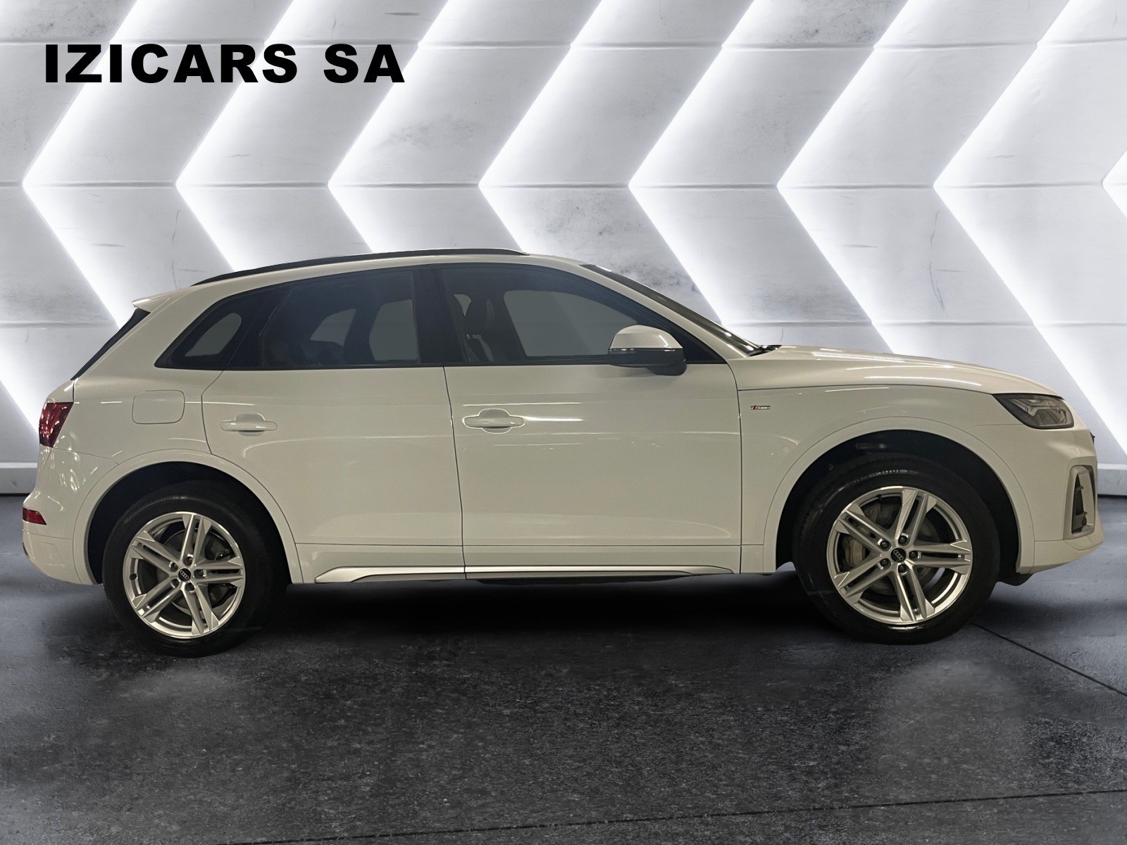 AUDI Q5 50 TFSI e PHEV S line quattro S-tronic /-image-7