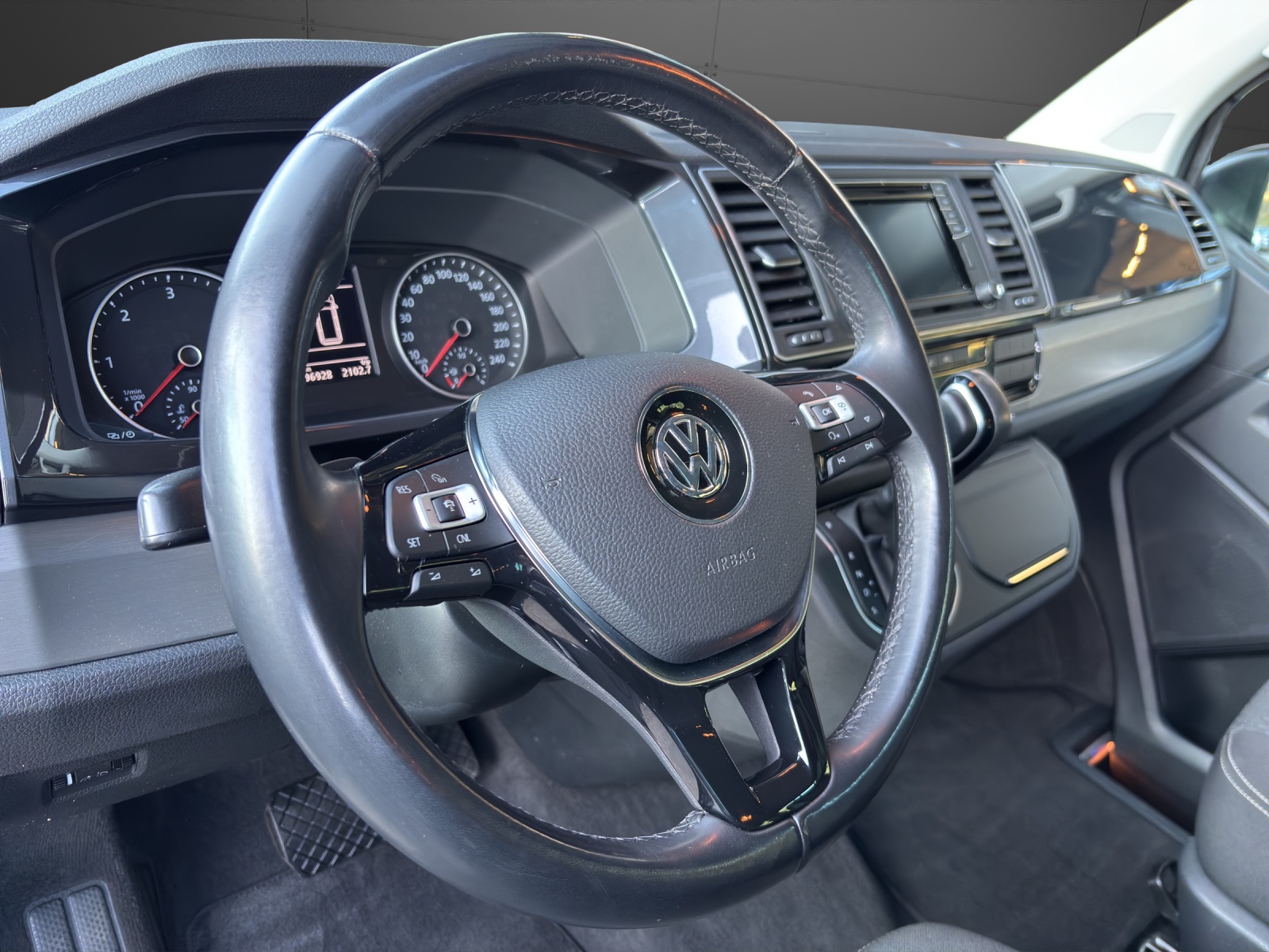 VW T6 Multivan 2.0 TDI Trendline DSG-image-4