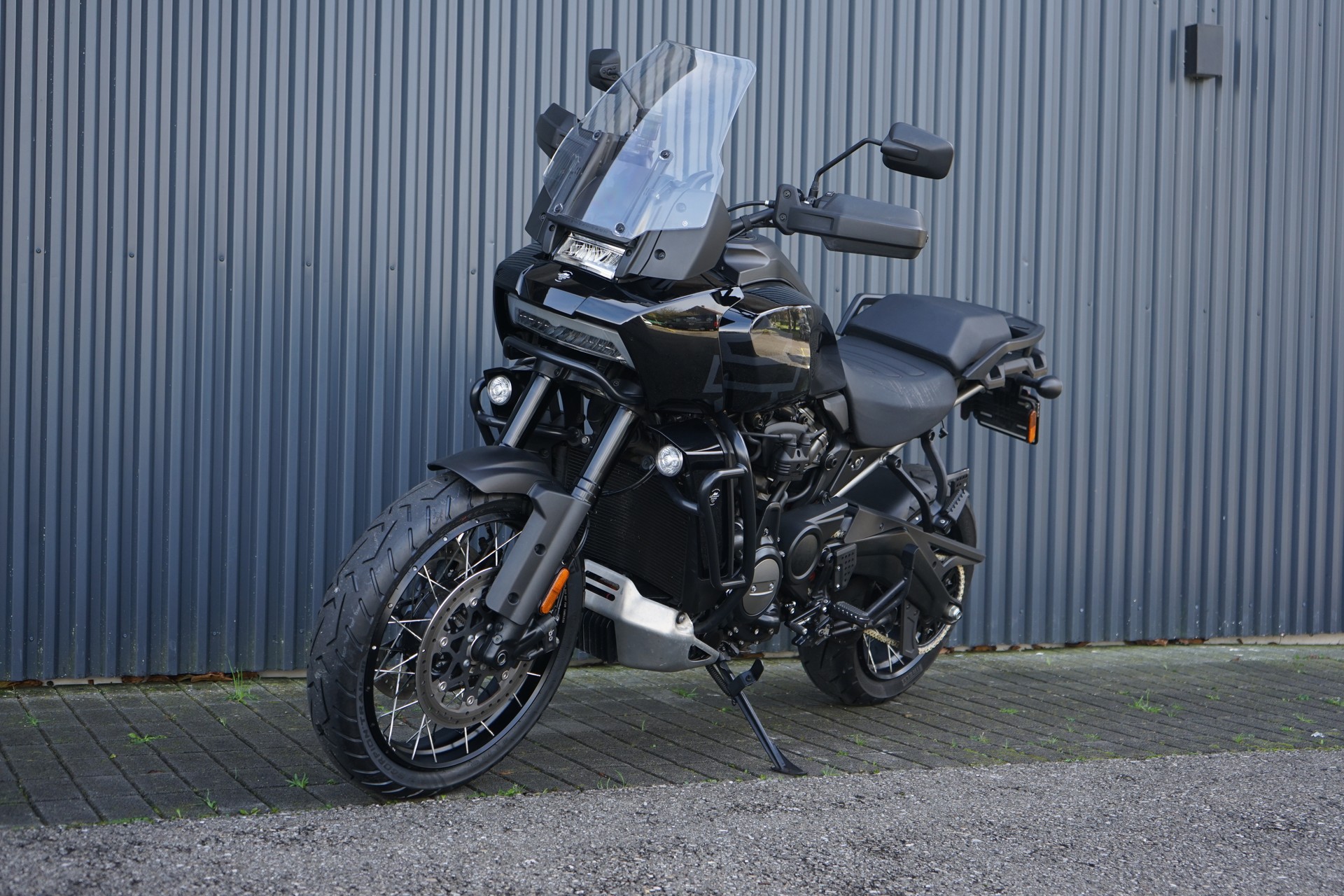HARLEY-DAVIDSON RA Pan America 1250 Special-showroom-element-2