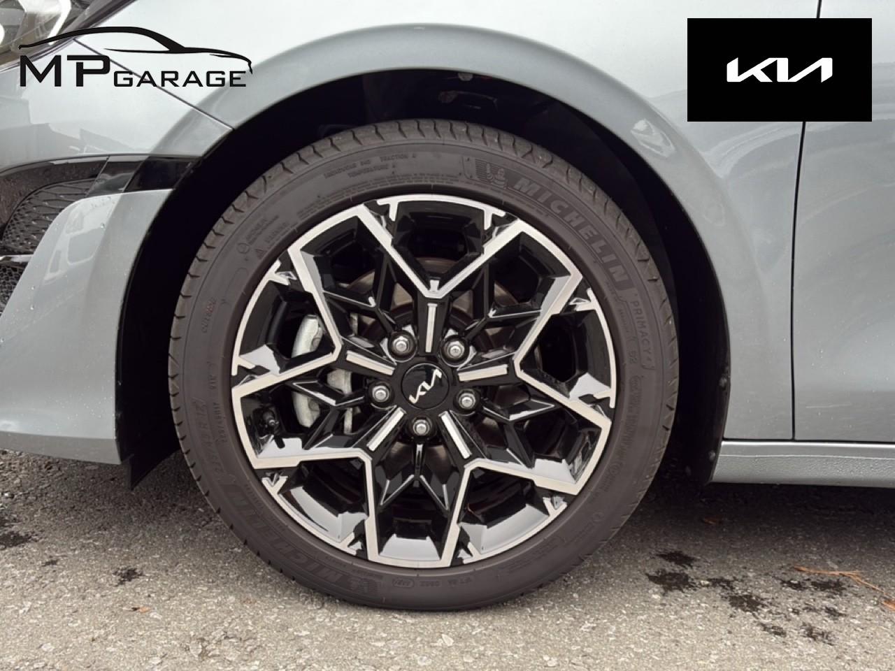 KIA Ceed SW 1.5 T-GDi GT-Line-image-15