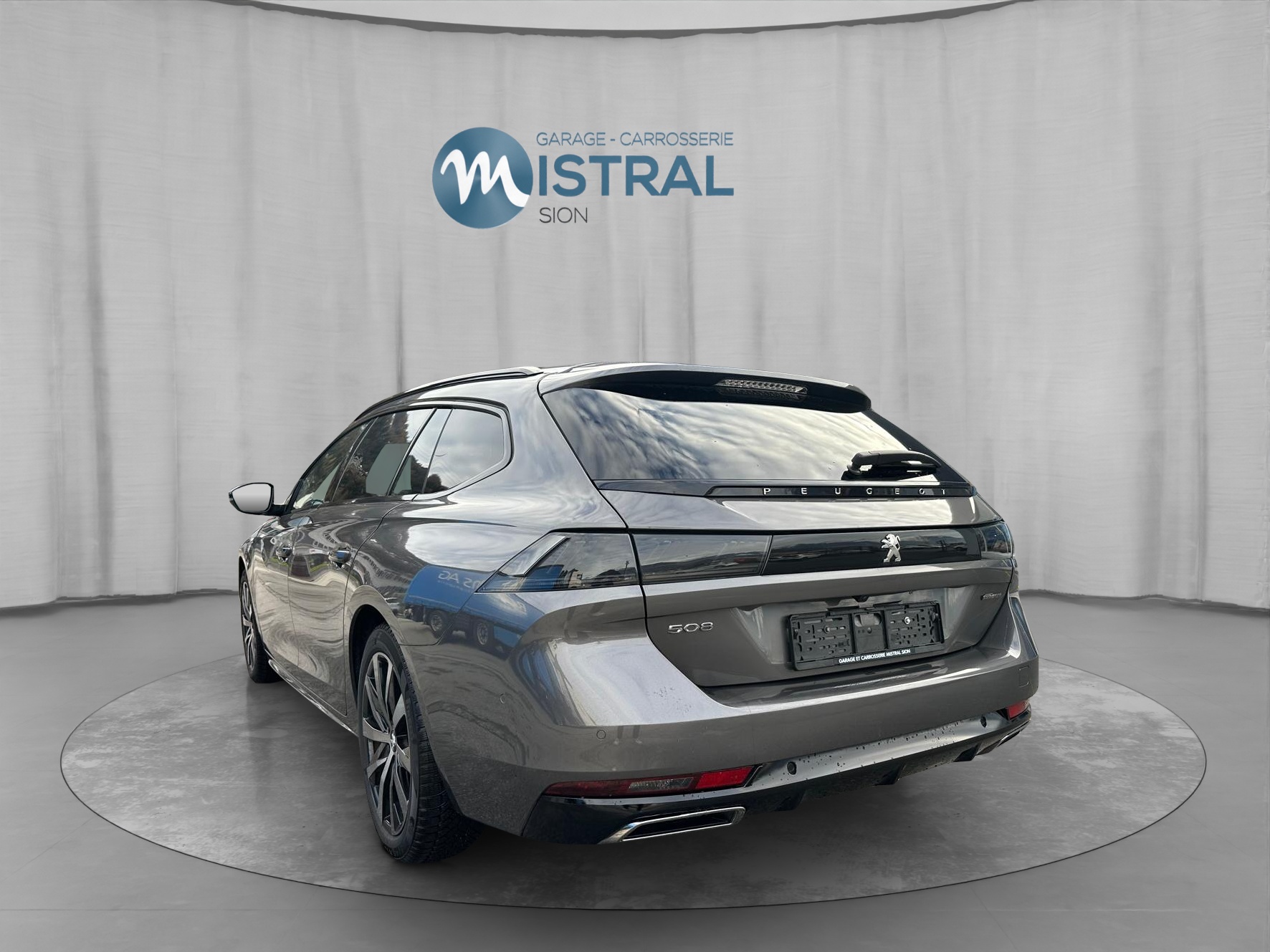 PEUGEOT 508 SW 1.5 Blue HDI GT Line EAT8-image-2