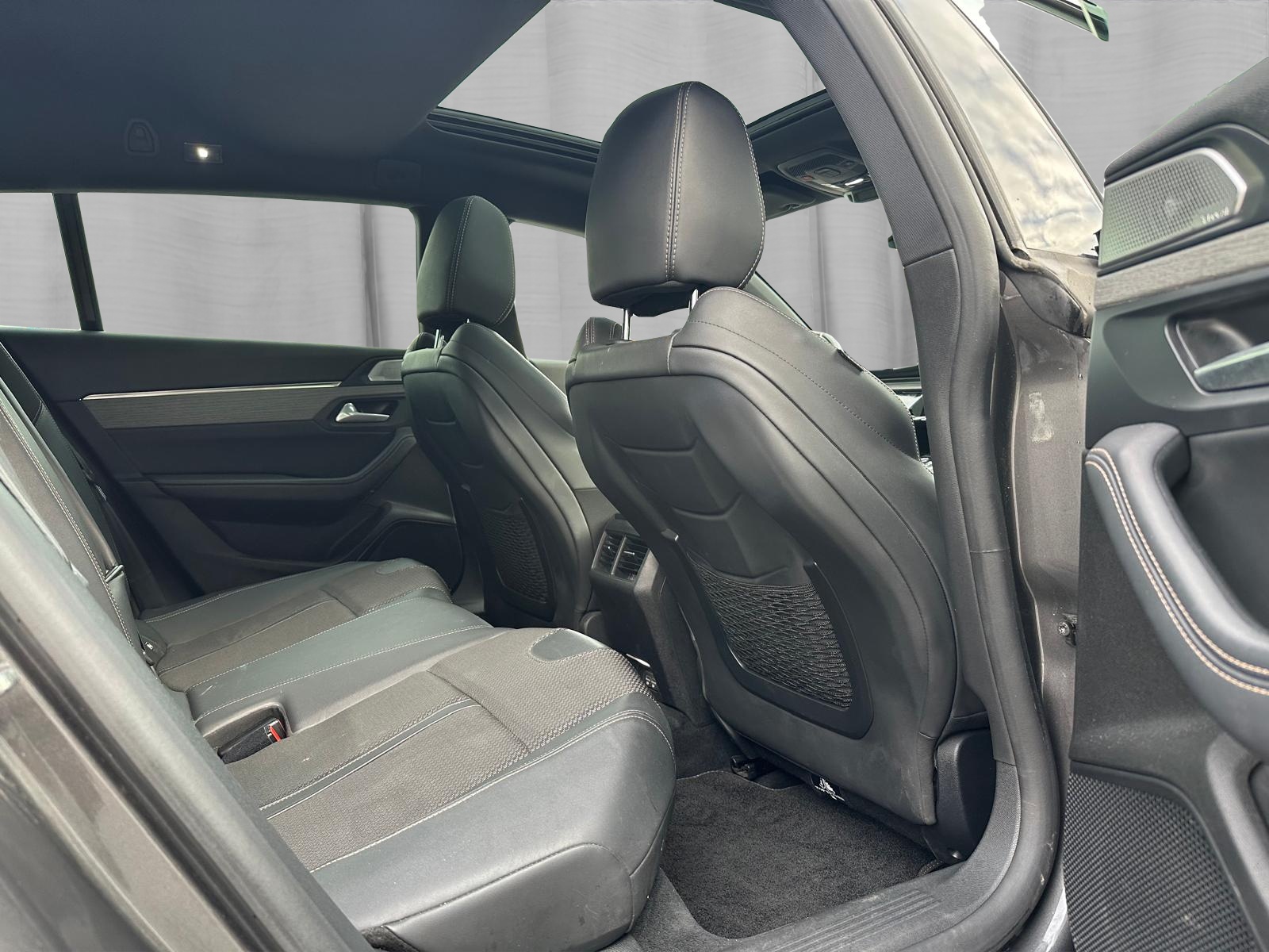PEUGEOT 508 SW 1.5 Blue HDI GT Line EAT8-image-13