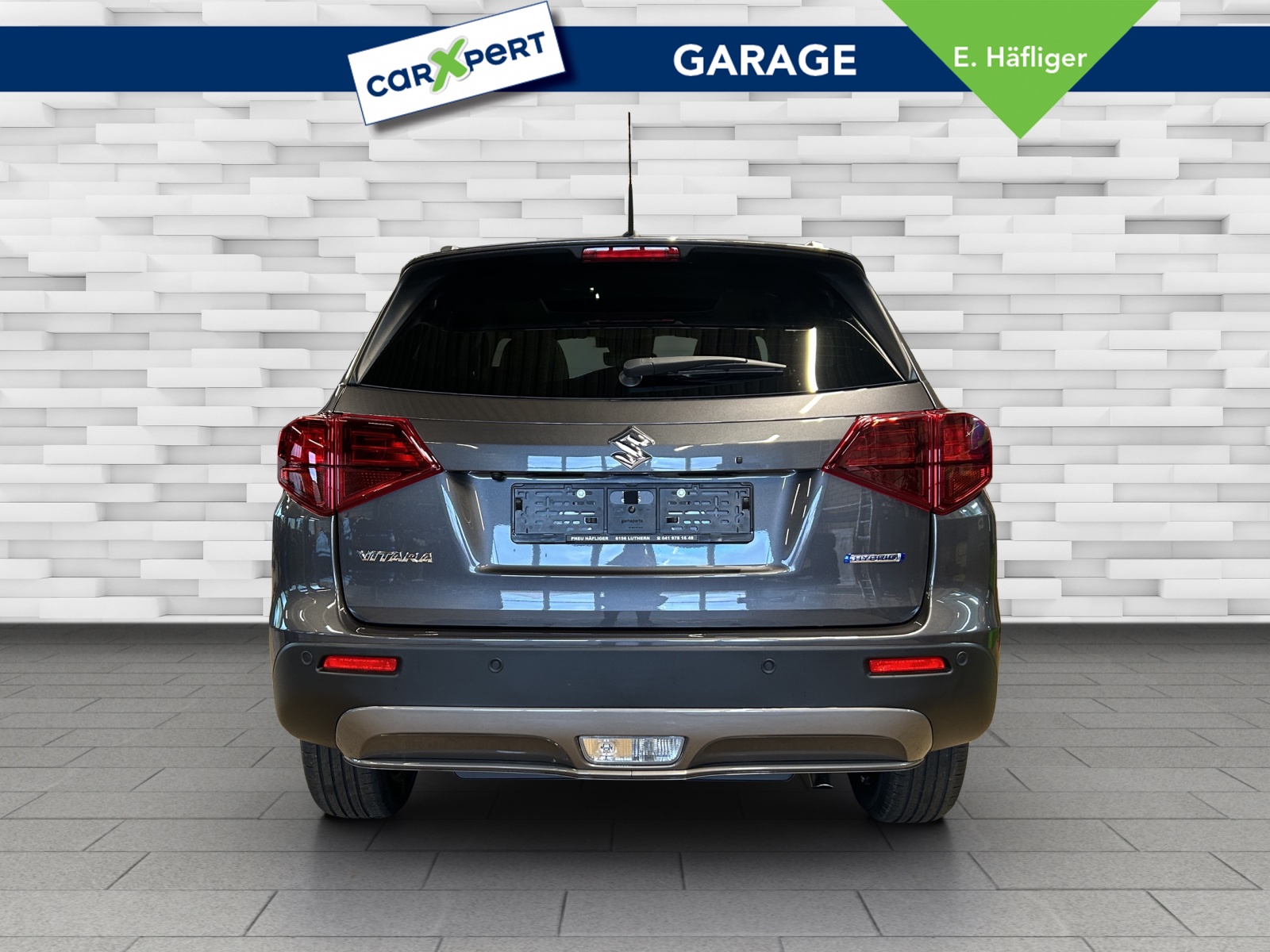 SUZUKI Vitara 1.4 Boosterjet Compact Top 4x4 Hybrid Automatic-image-3