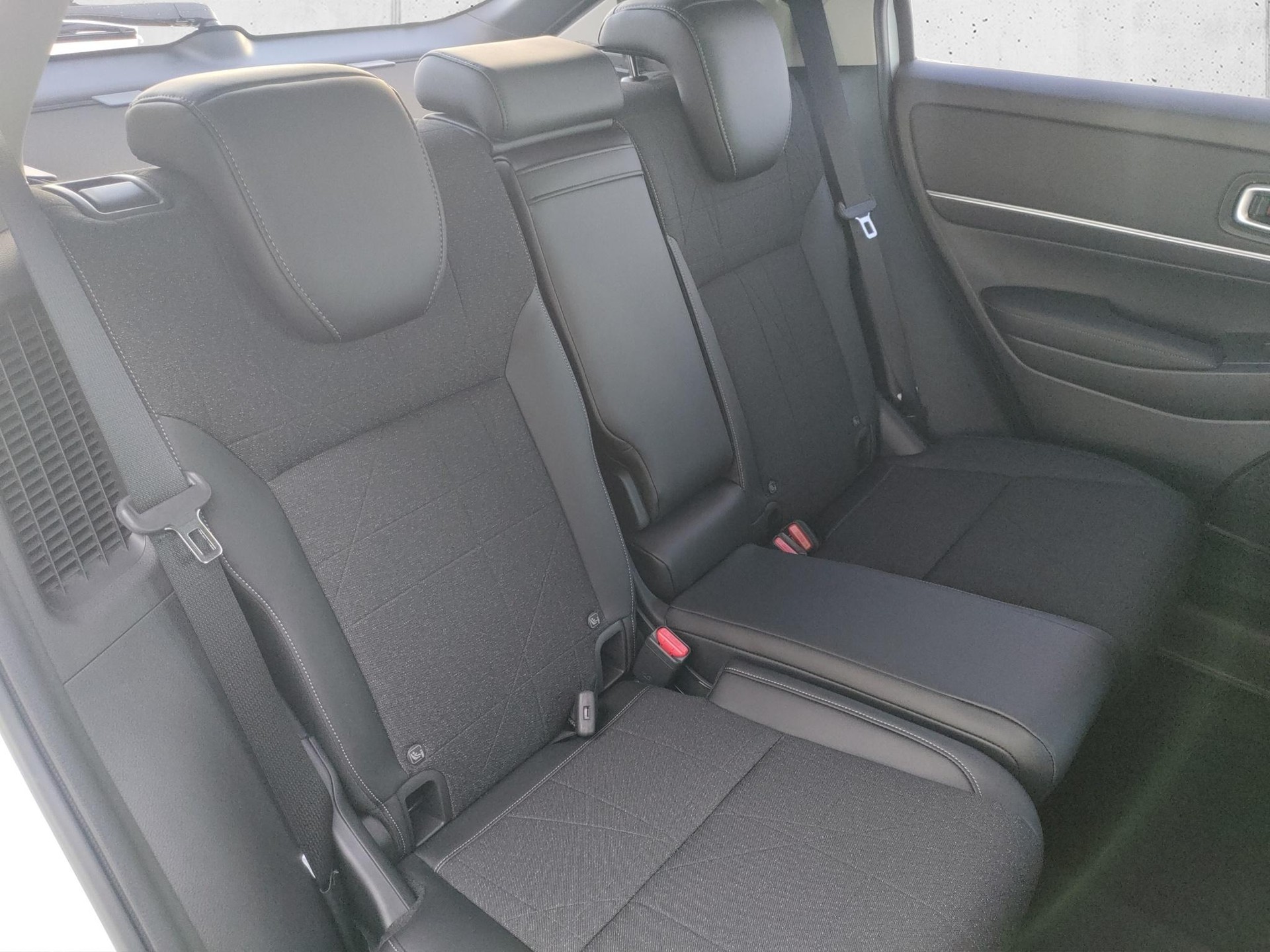 HONDA HR-V 1.5 i-MMD Xtreme Verbier-image-17