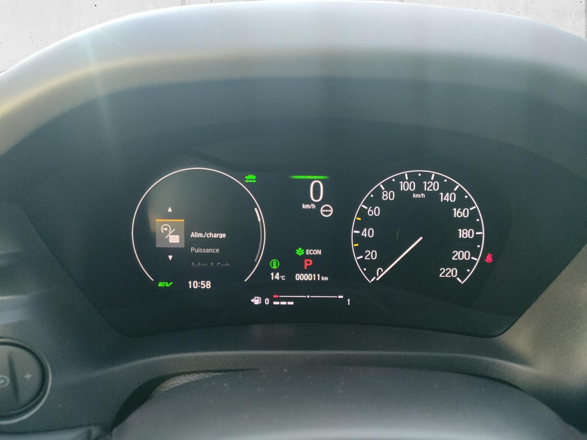 HONDA HR-V 1.5 i-MMD Xtreme Verbier-image-10