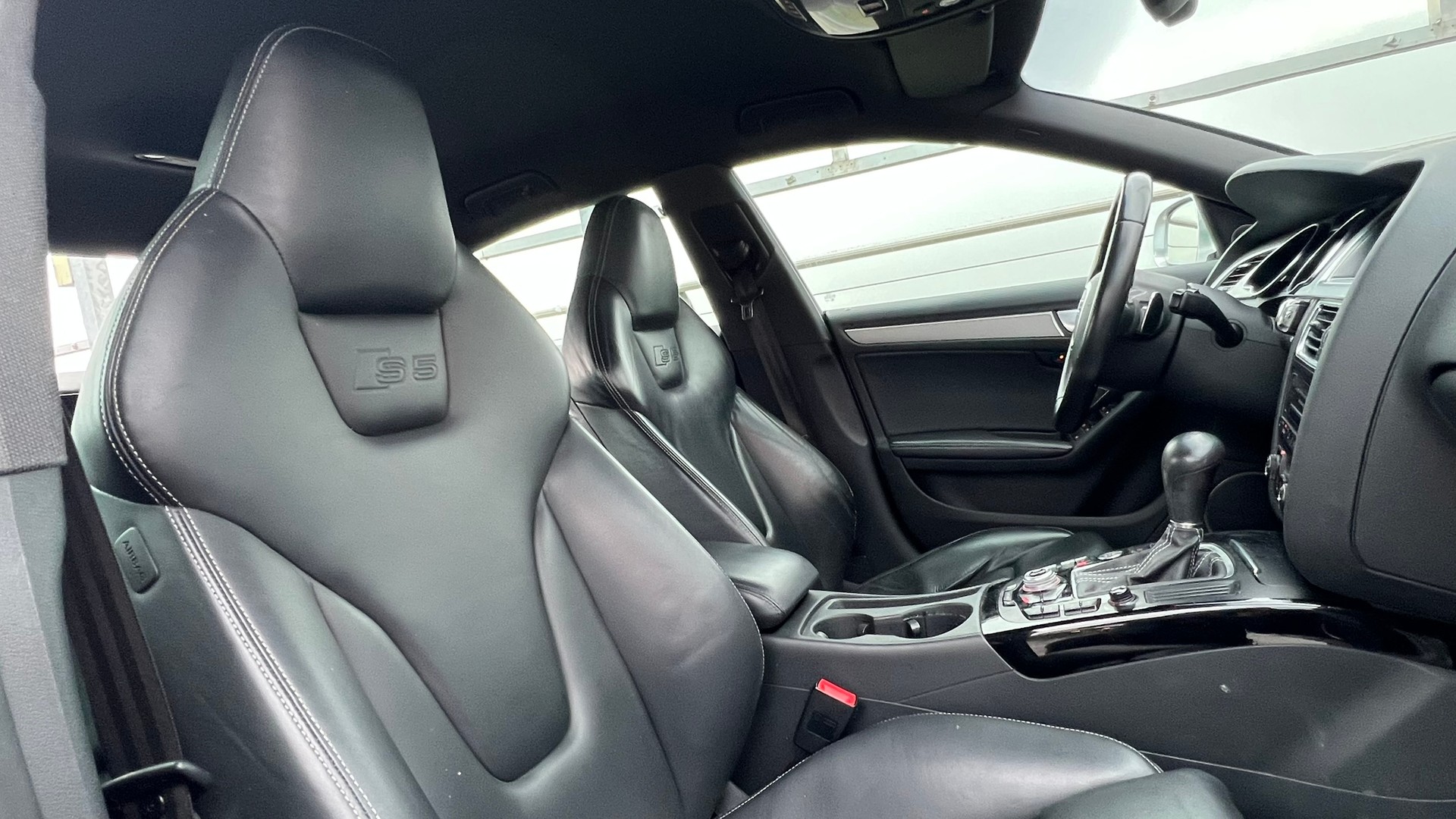 AUDI S5 SPORTBACK 3.0 TFSI QUATTRO S-TRONIC l 333 PS-image-21