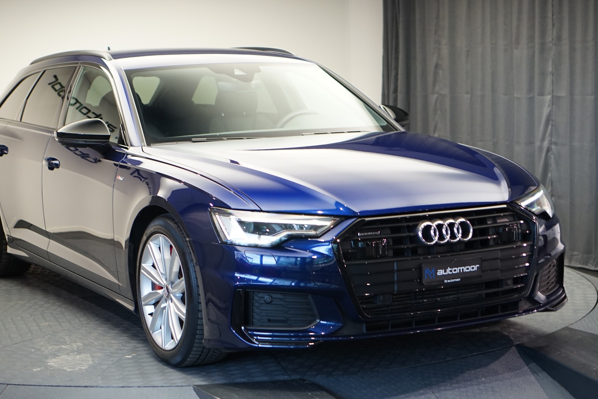 AUDI A6 Avant 55 TFSIe Sport quattro S-tronic *Standheizung*-image-43