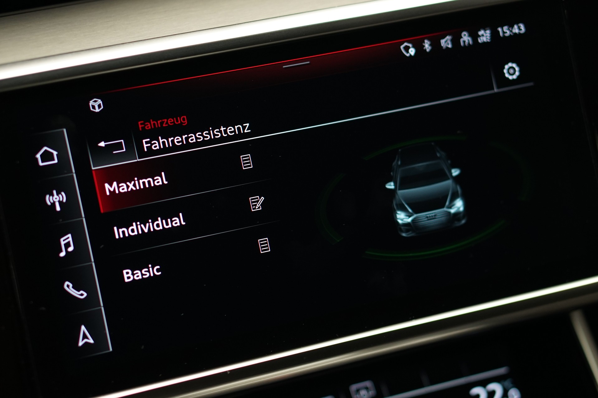 AUDI A6 Avant 55 TFSIe Sport quattro S-tronic *Standheizung*-image-34