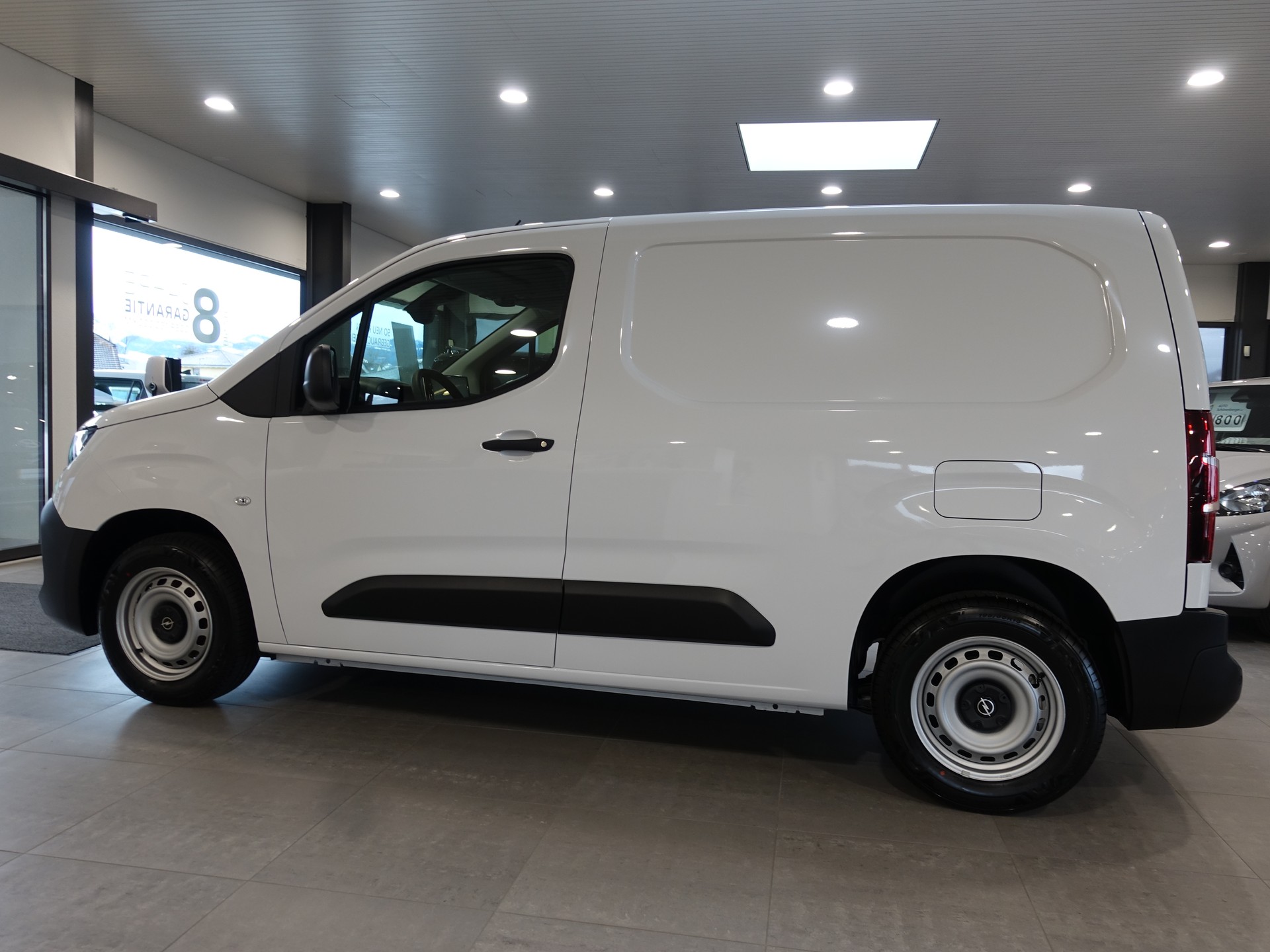 OPEL Combo 1.2 Cargo Faceliftmodell-showroom-element-1