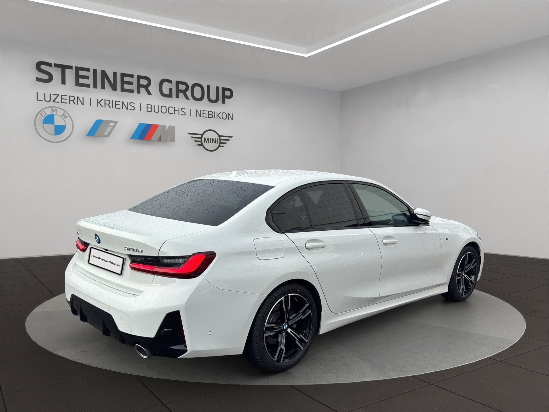 BMW 320d xDrive 48V Steptronic M Sport-image-4
