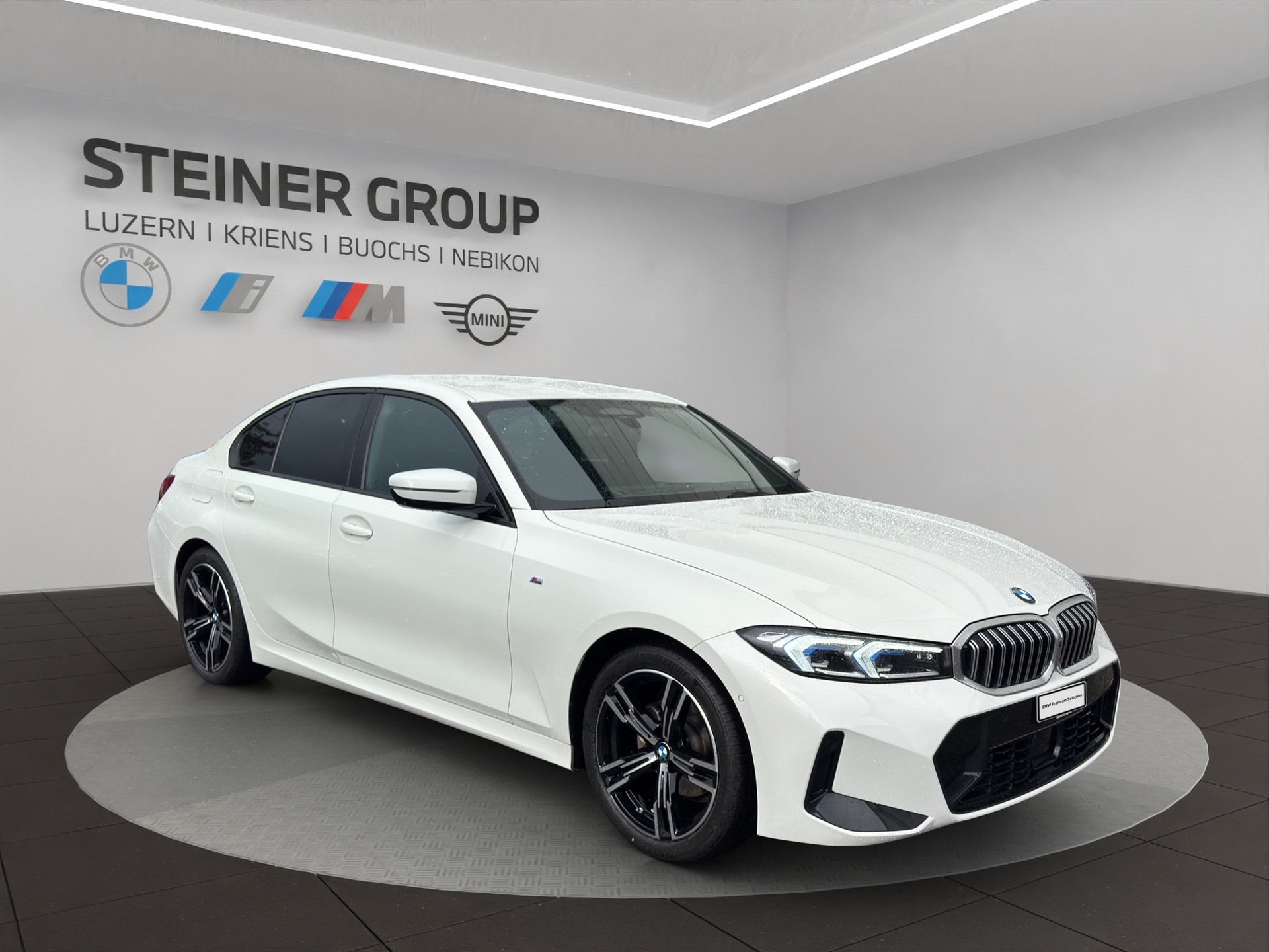 BMW 320d xDrive 48V Steptronic M Sport-image-2