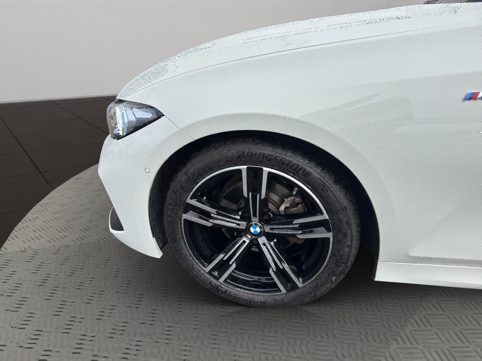 BMW 320d xDrive 48V Steptronic M Sport-image-8